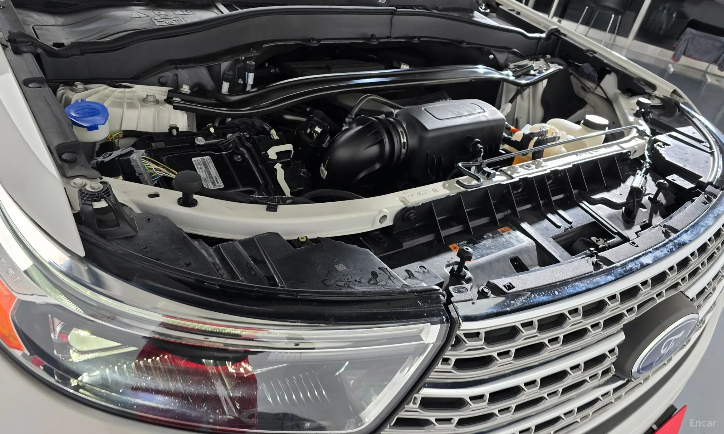 Ford Explorer 6th Generation превью 6