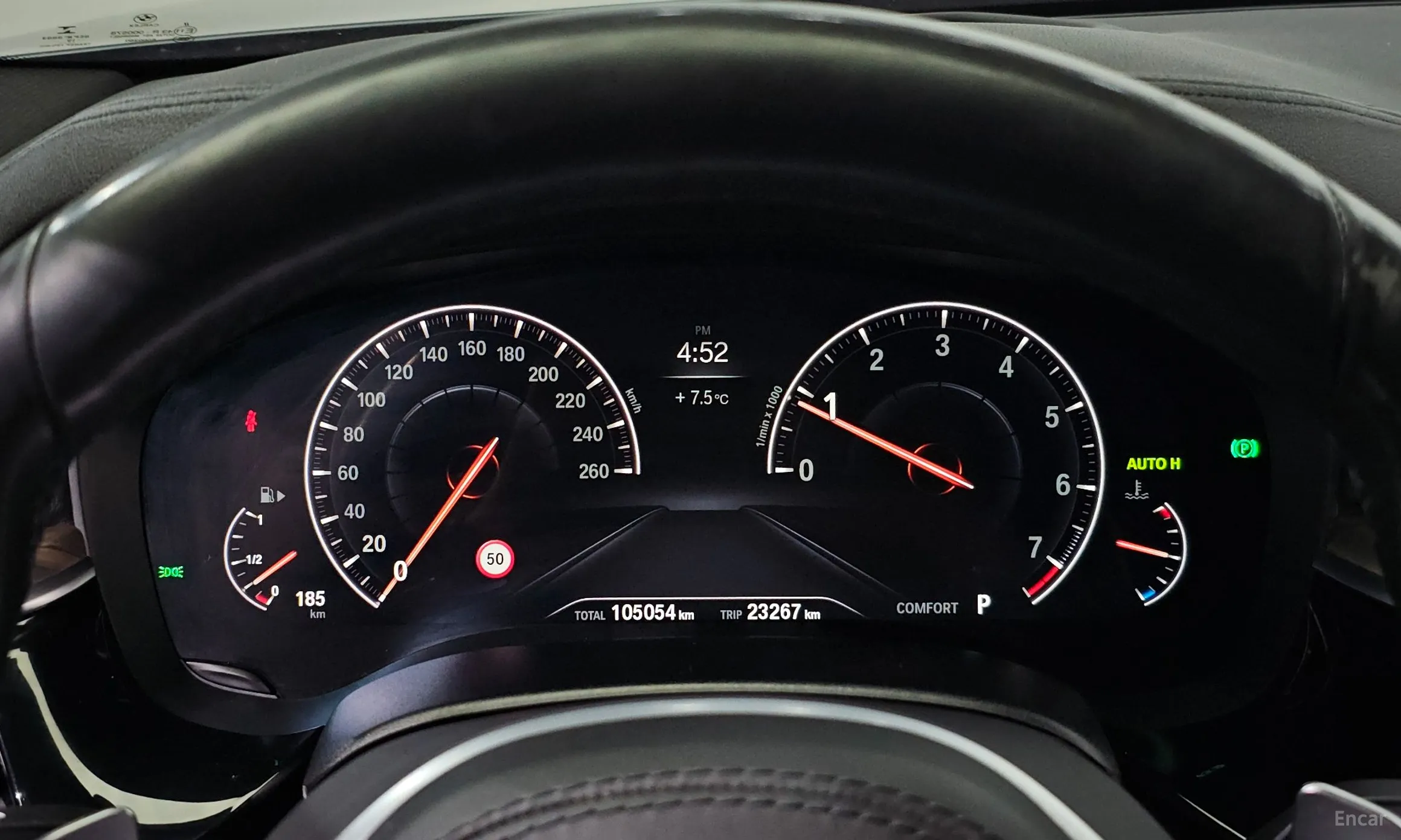 BMW 5 Series (G30) превью 8