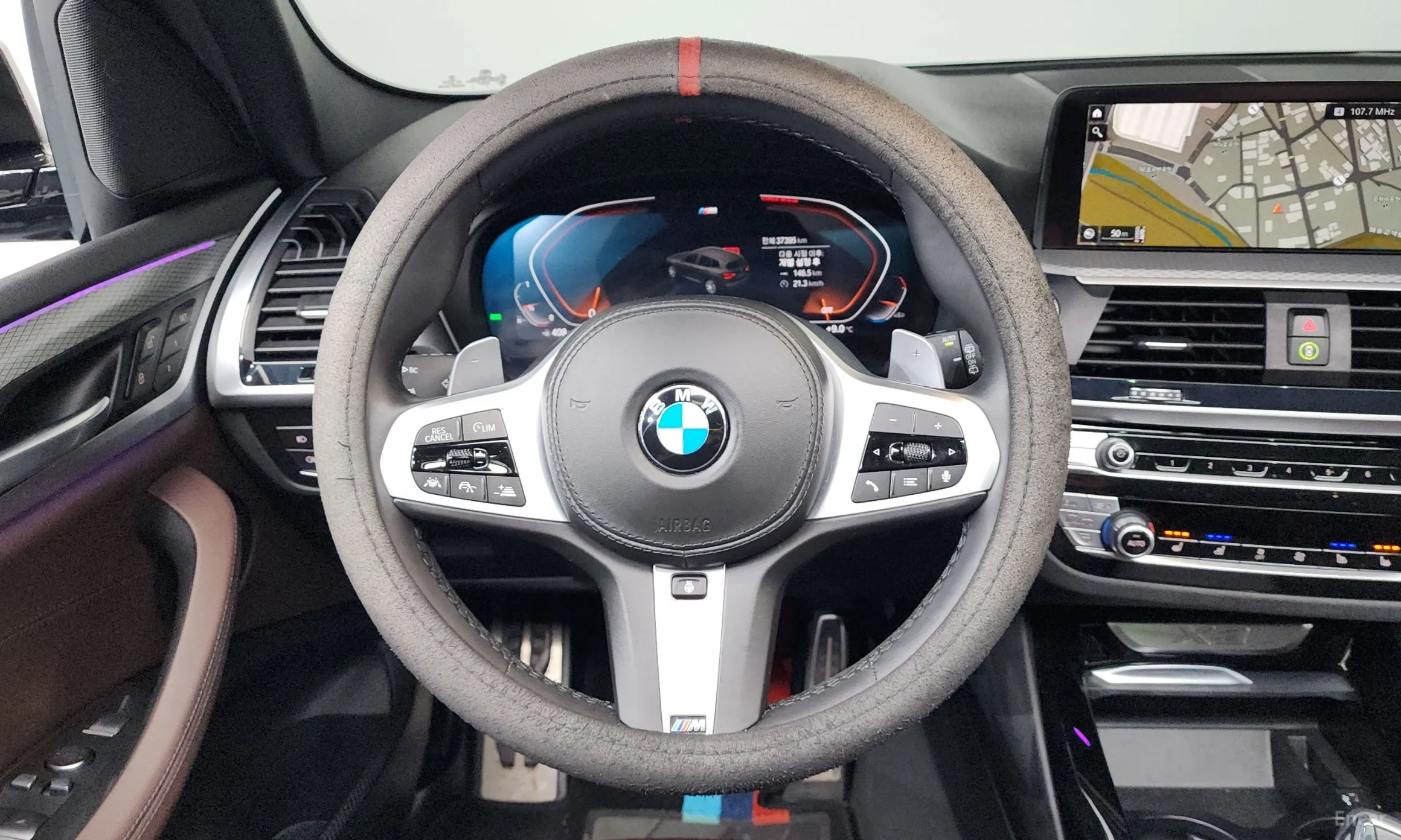 BMW X3 (G01) превью 13
