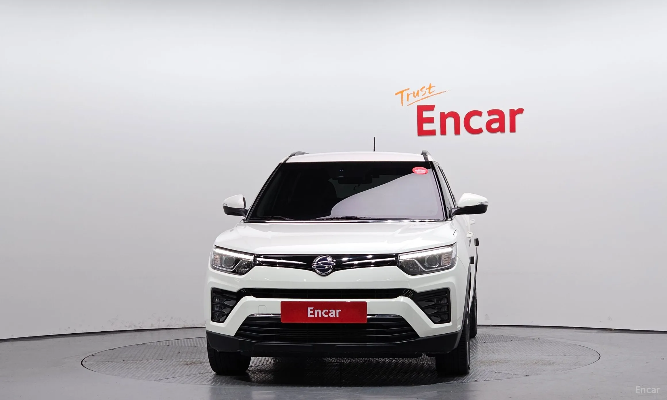 KG Mobility (SsangYong) Berry New Tivoli превью 3