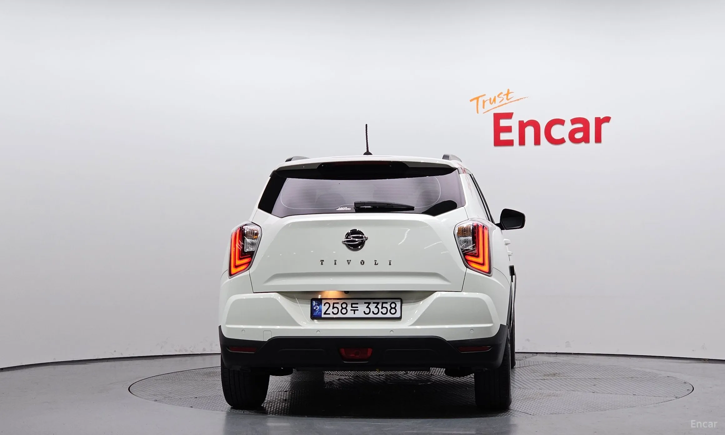 KG Mobility (SsangYong) Berry New Tivoli превью 4