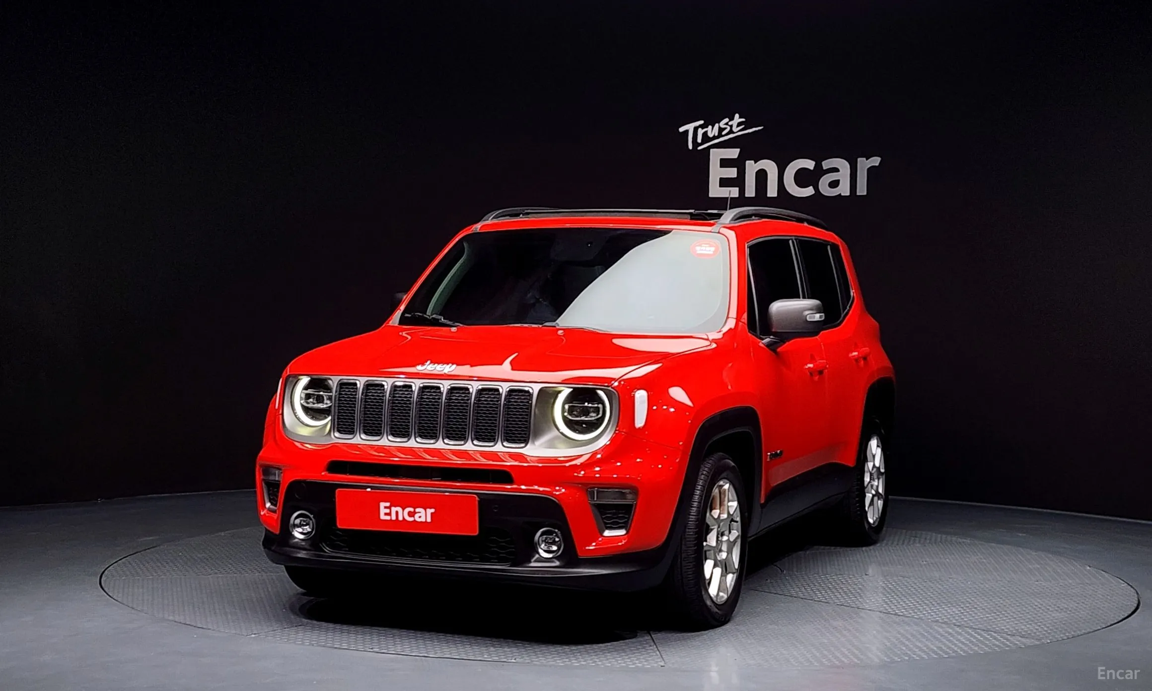 Jeep Renegade превью 3