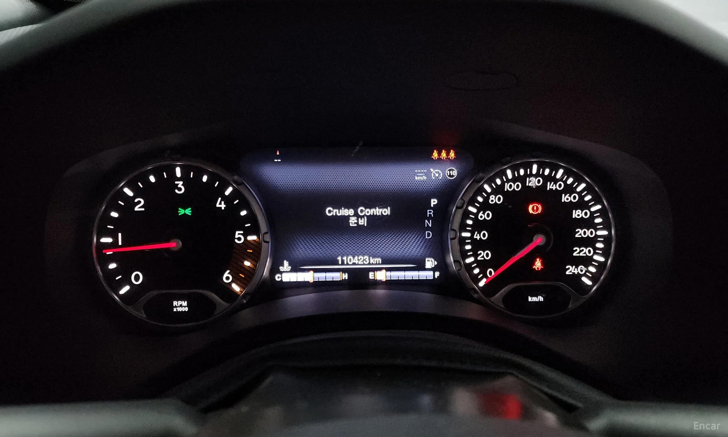Jeep Renegade превью 8