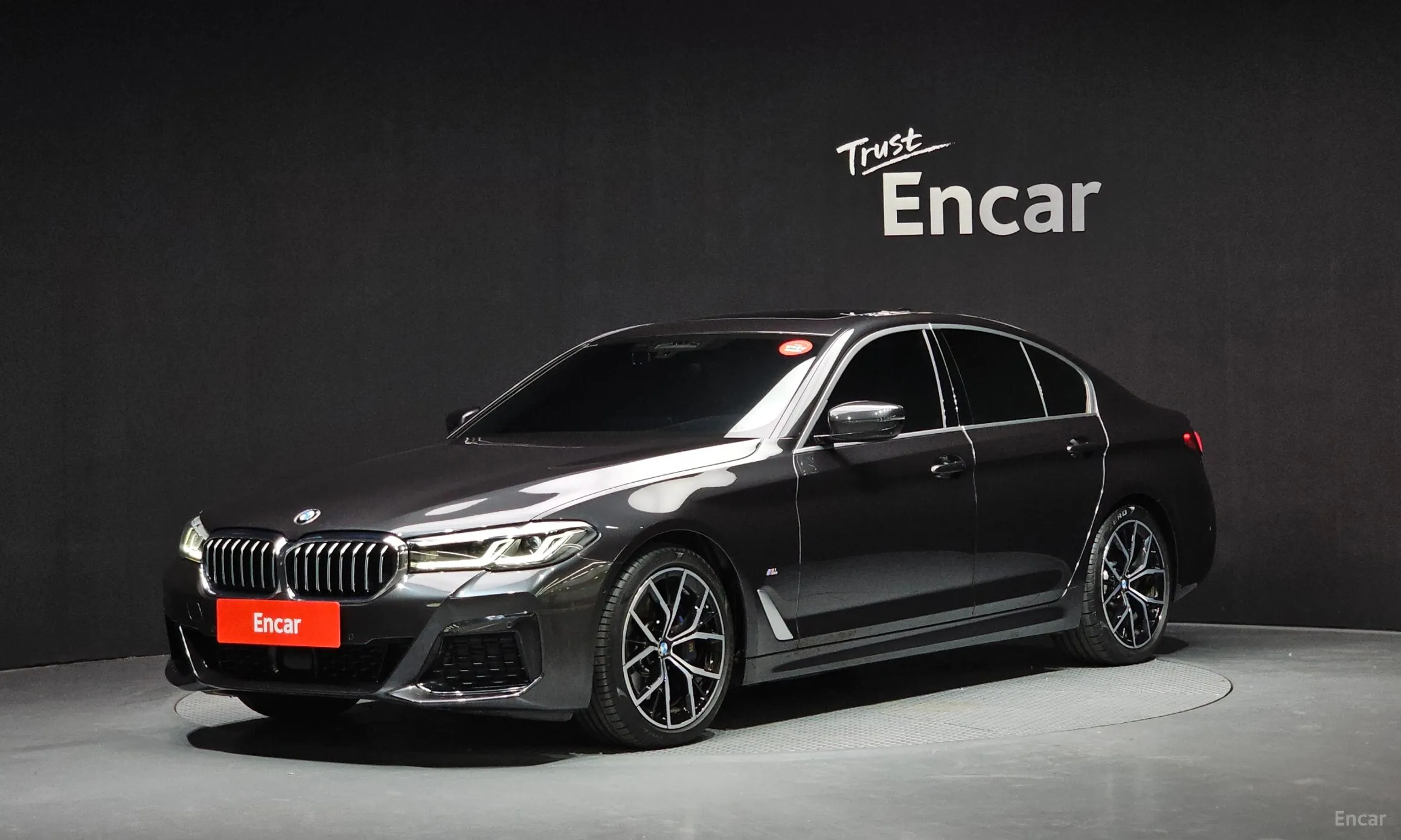 BMW 5 Series (G30)