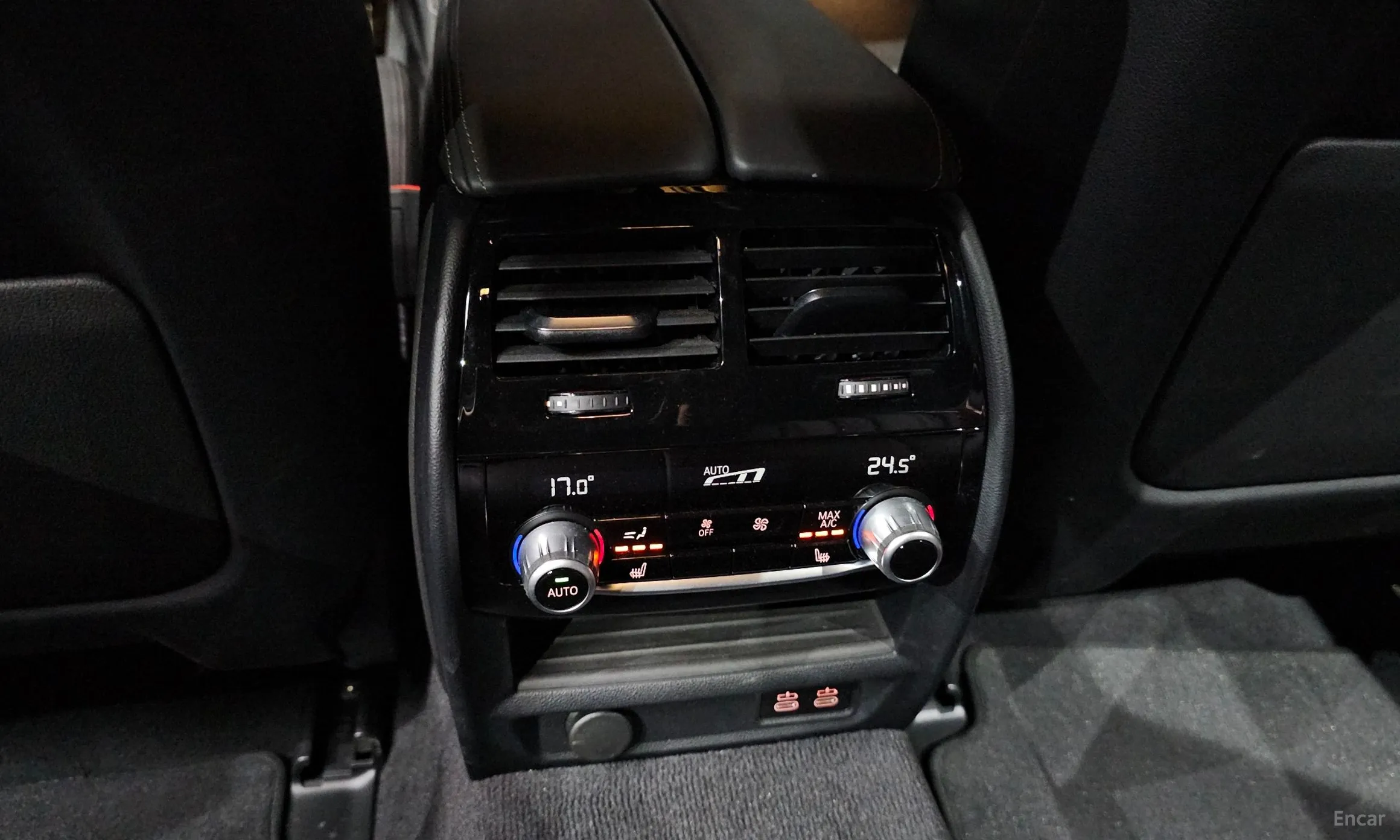 BMW 5 Series (G30) превью 18