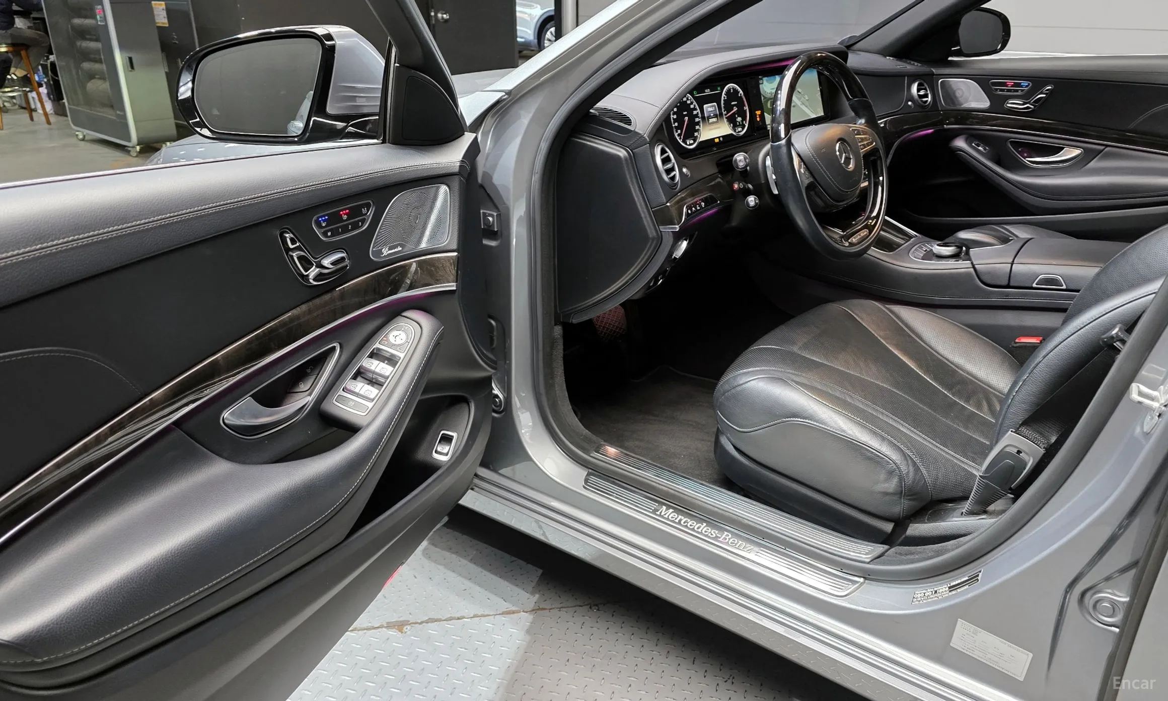 Mercedes Benz S-Class W222 превью 11