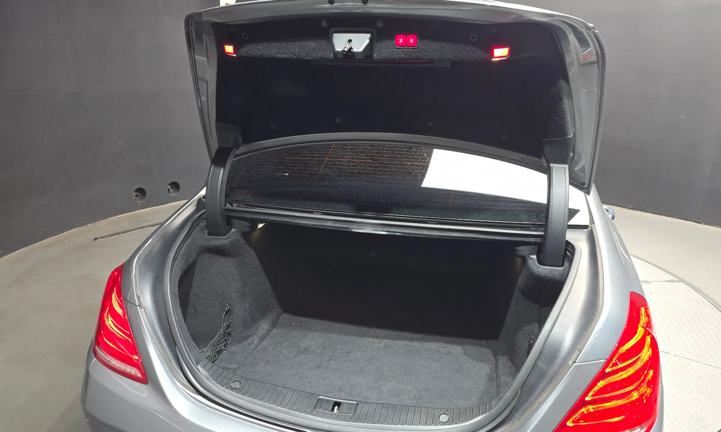 Mercedes Benz S-Class W222 превью 20