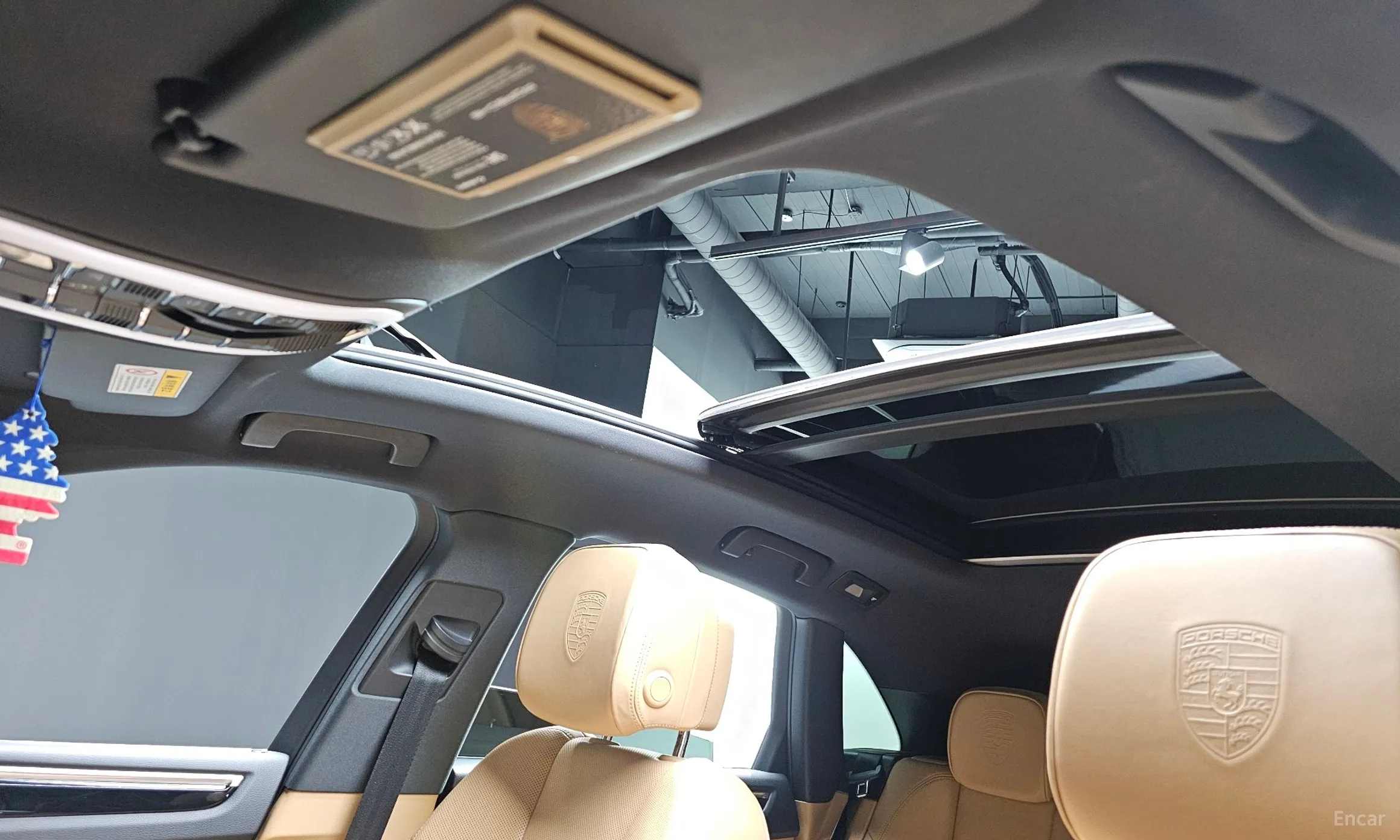 Porsche Macan превью 18