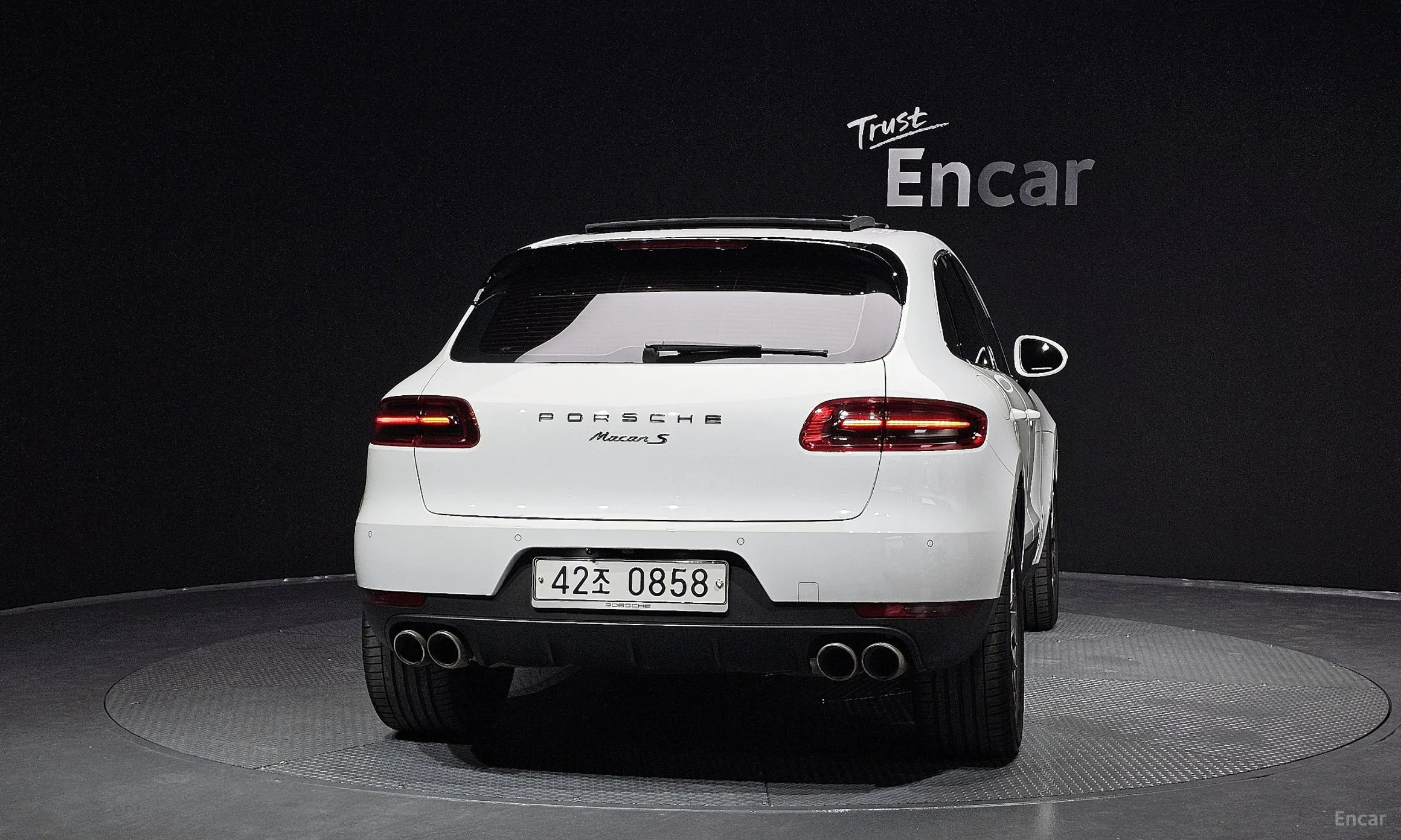 Porsche Macan превью 4