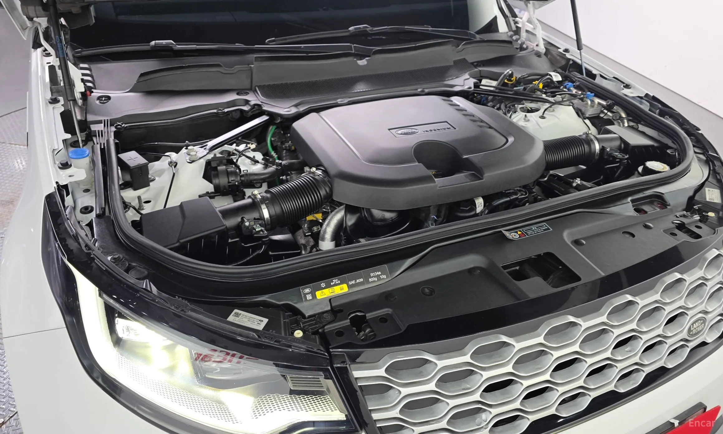Land Rover Discovery 5 превью 6