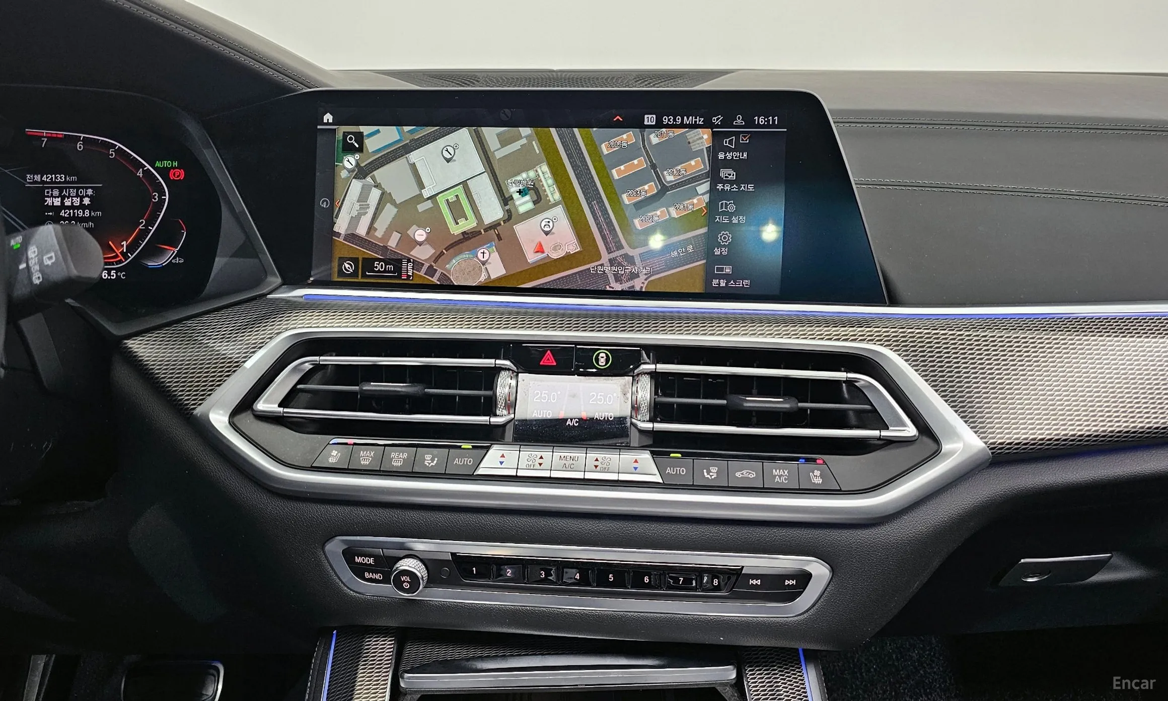 BMW X5 (G05) превью 18