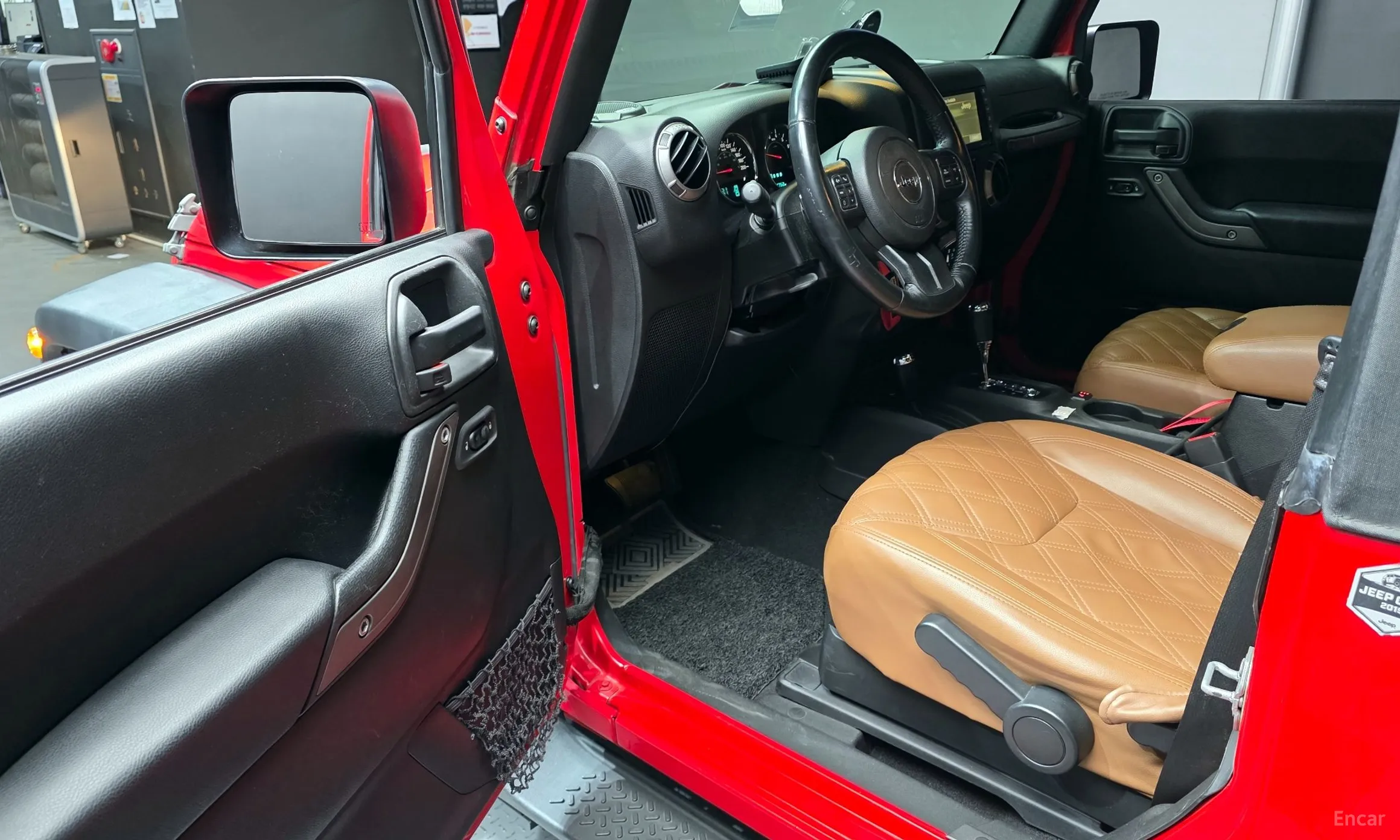 Jeep Wrangler (JK) превью 11