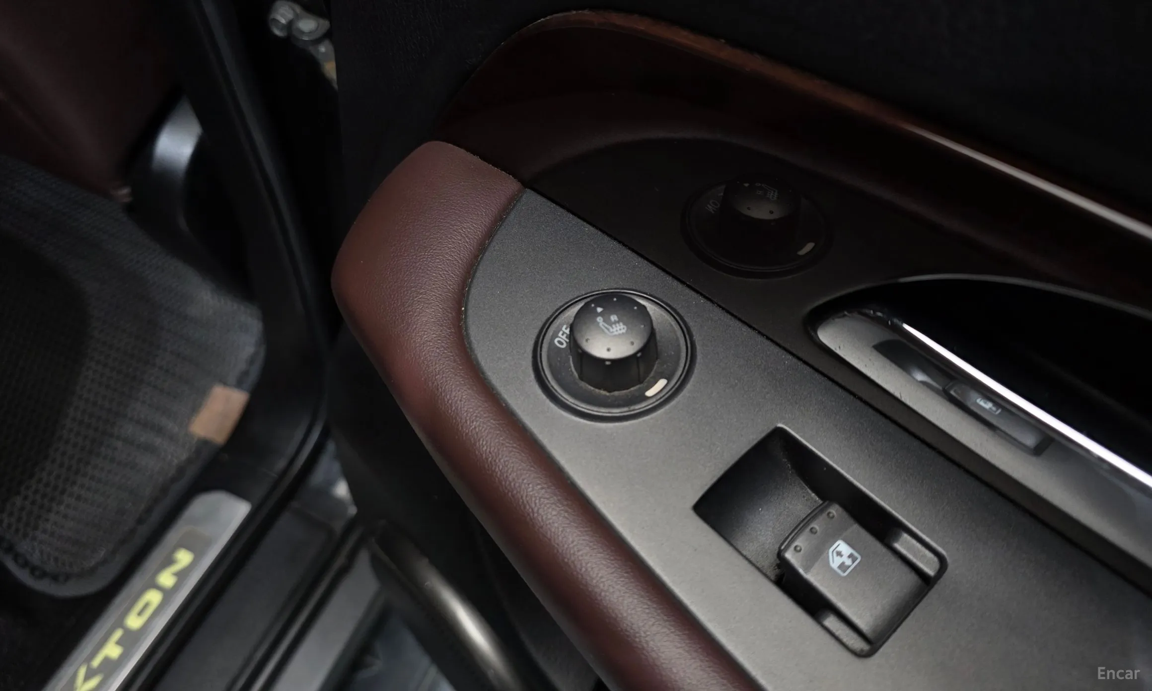 KG Mobility (SsangYong) Super Rexton превью 18