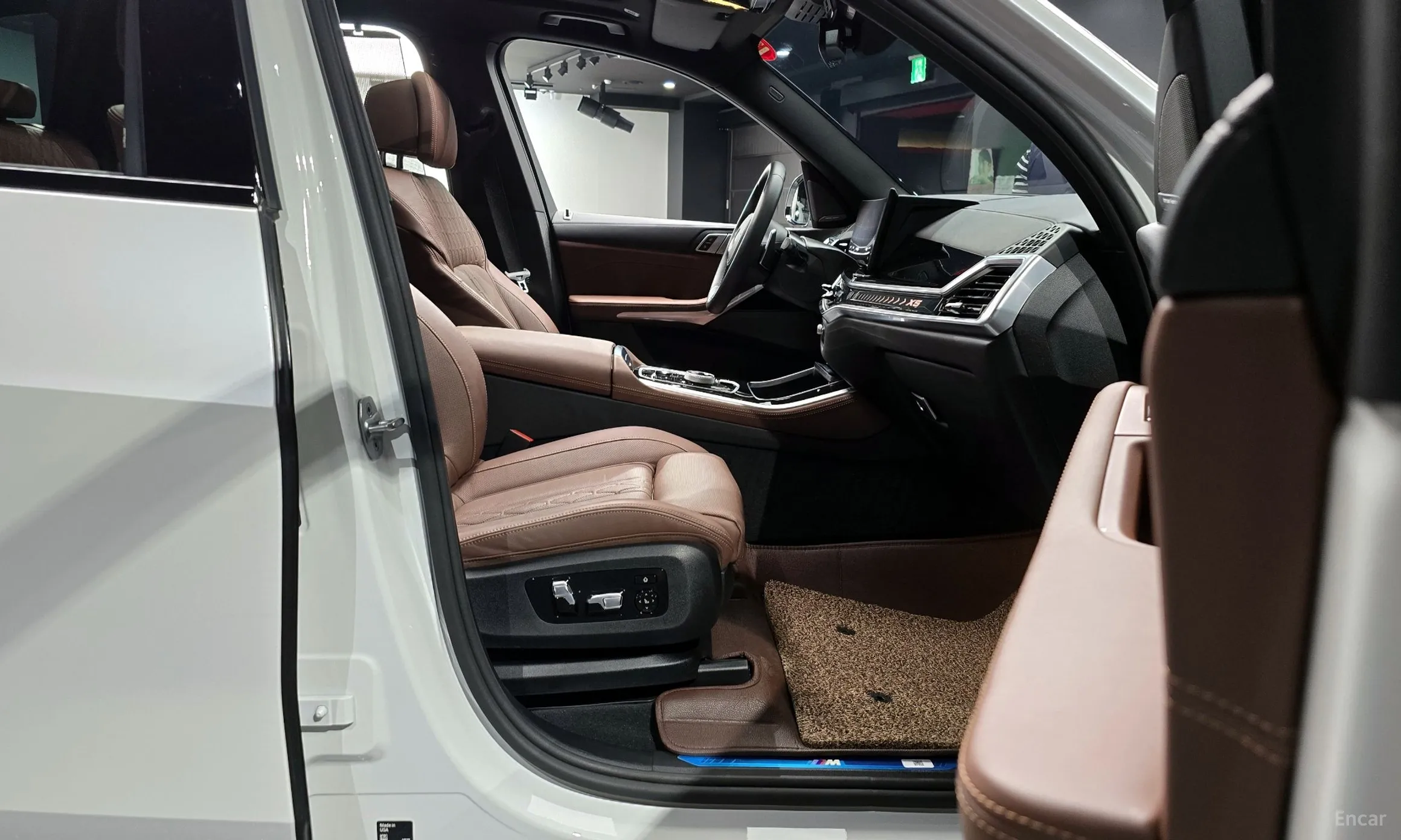 BMW X5 (G05) превью 10