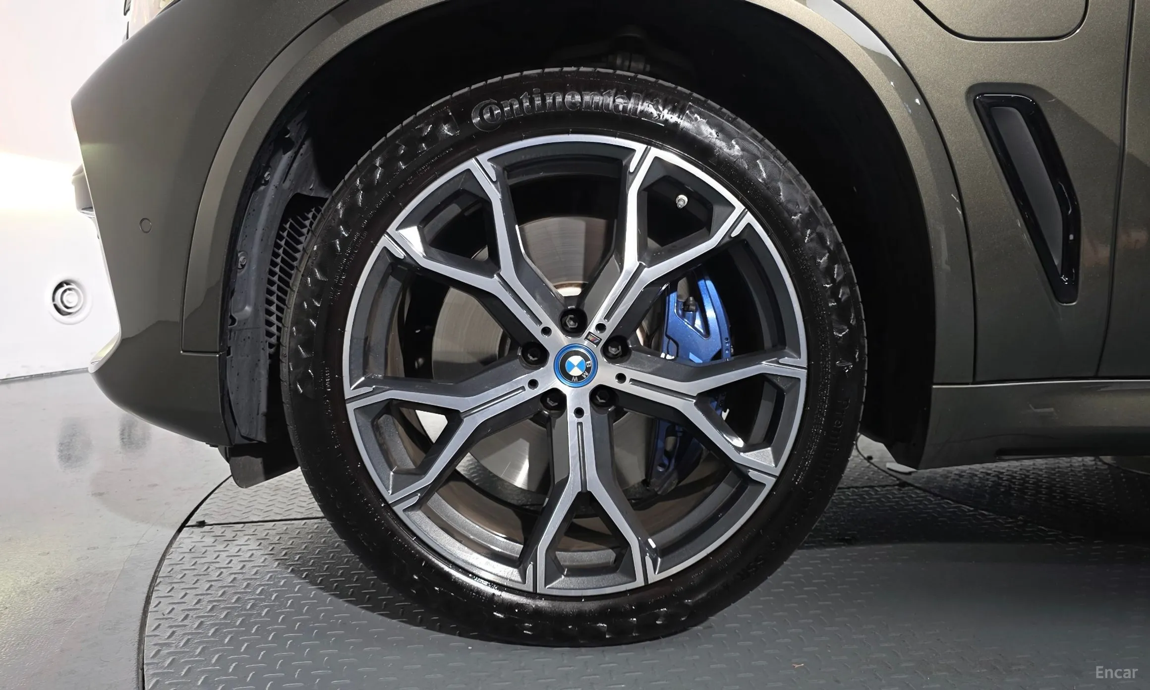 BMW X5 (G05) превью 5