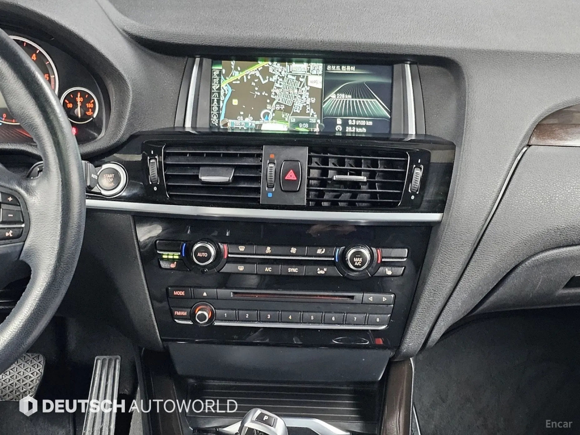 BMW X3 (F25) превью 14