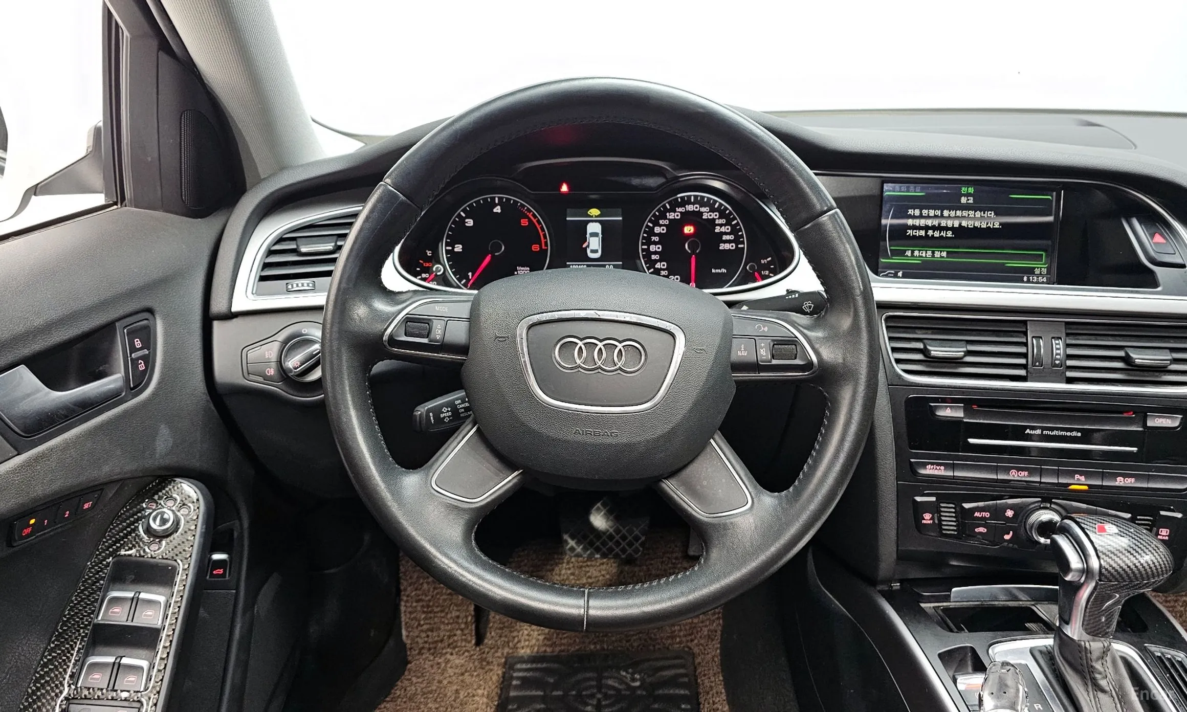 Audi New A4 превью 13