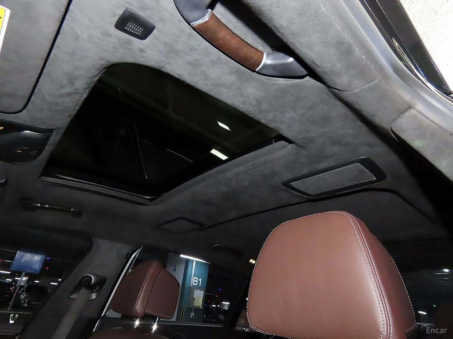 BMW 7 Series (G11) превью 13