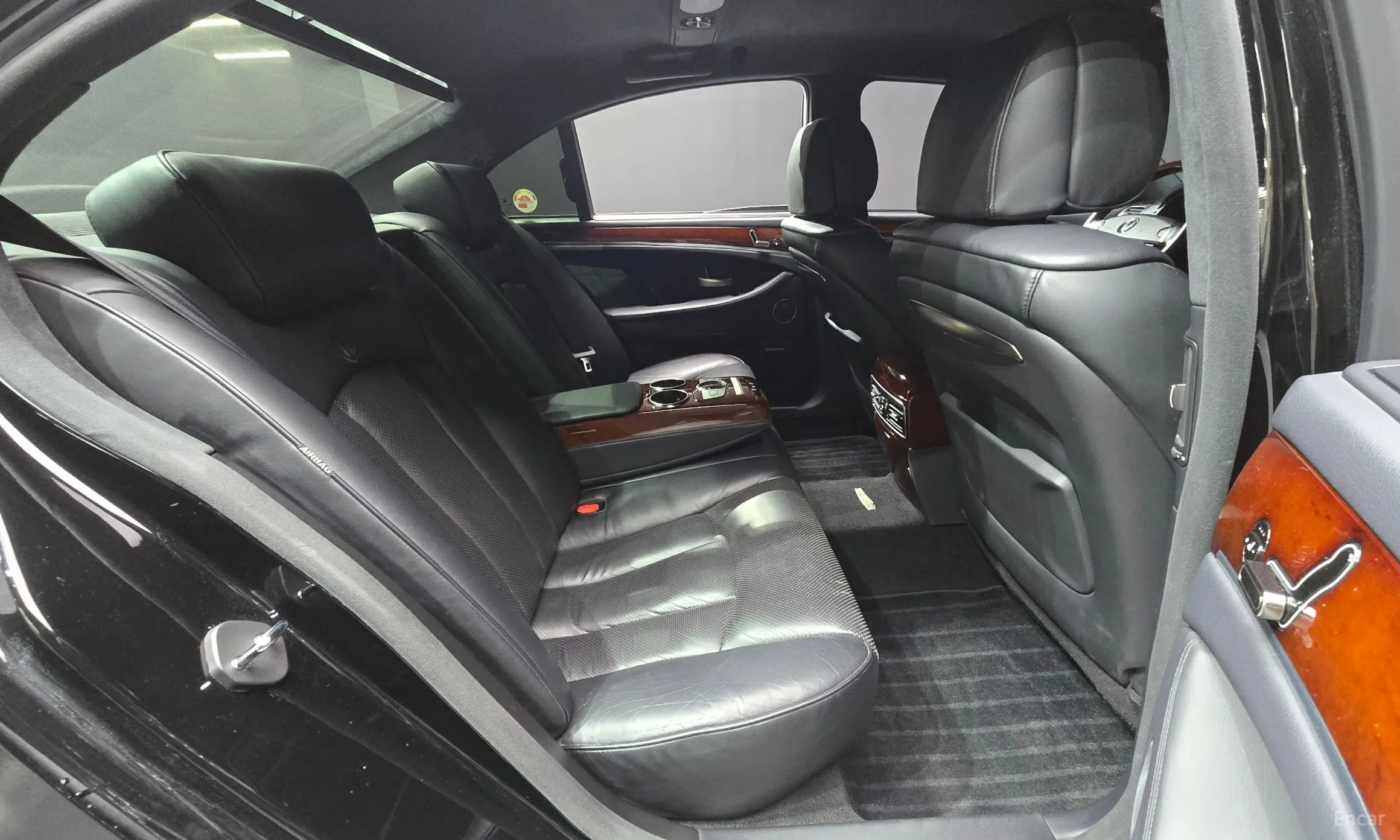 KG Mobility (SsangYong) Chairman W превью 12