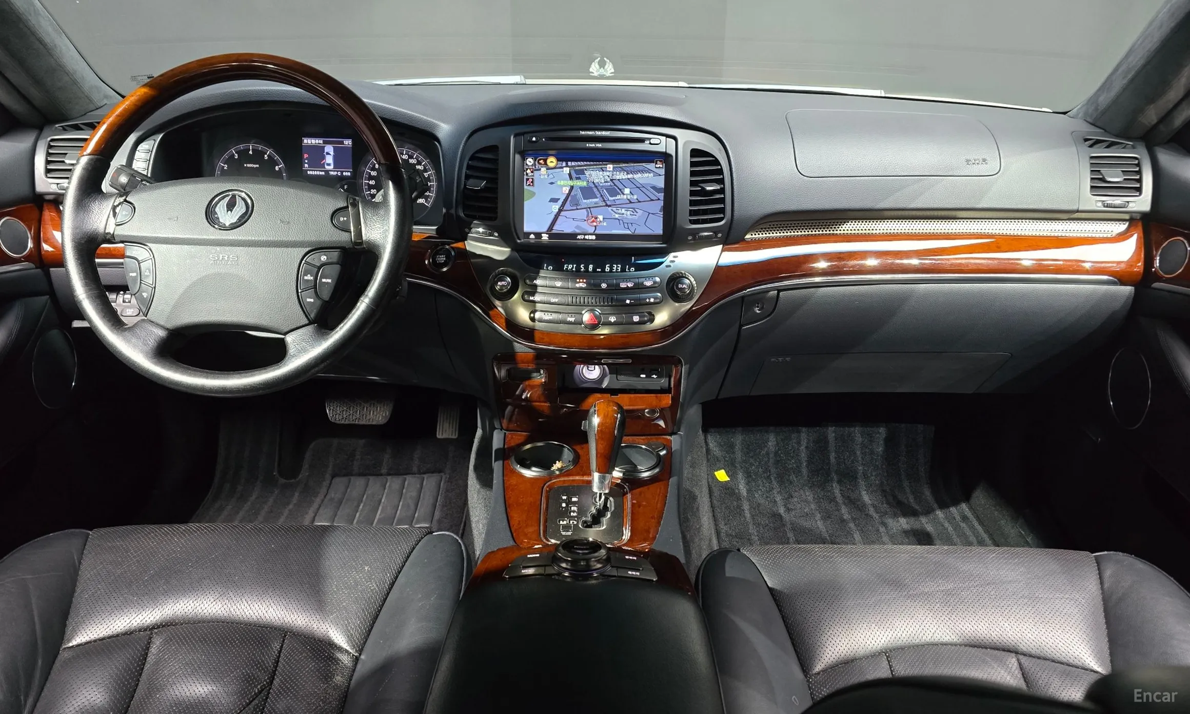 KG Mobility (SsangYong) Chairman W превью 7