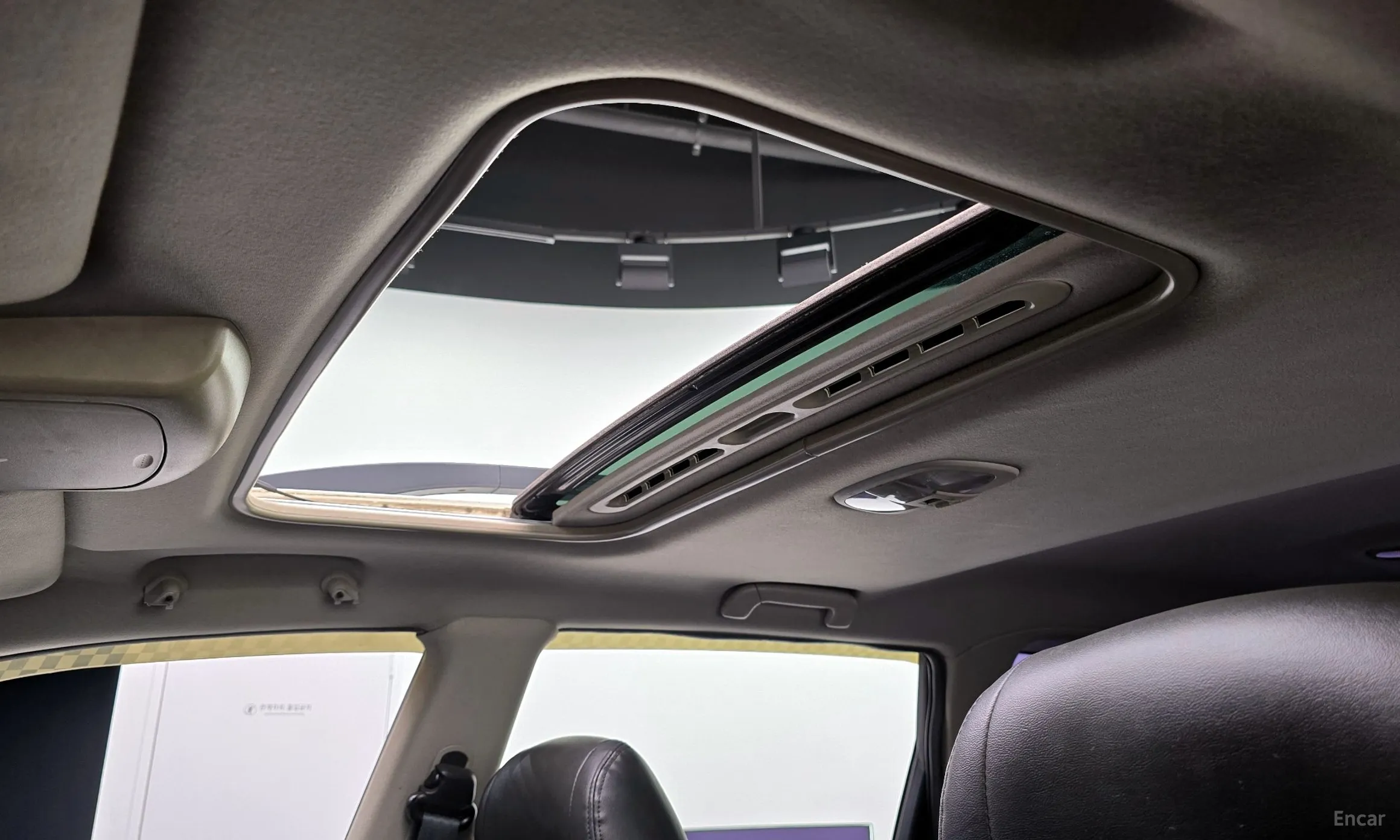 KG Mobility (SsangYong) Super Rexton превью 20