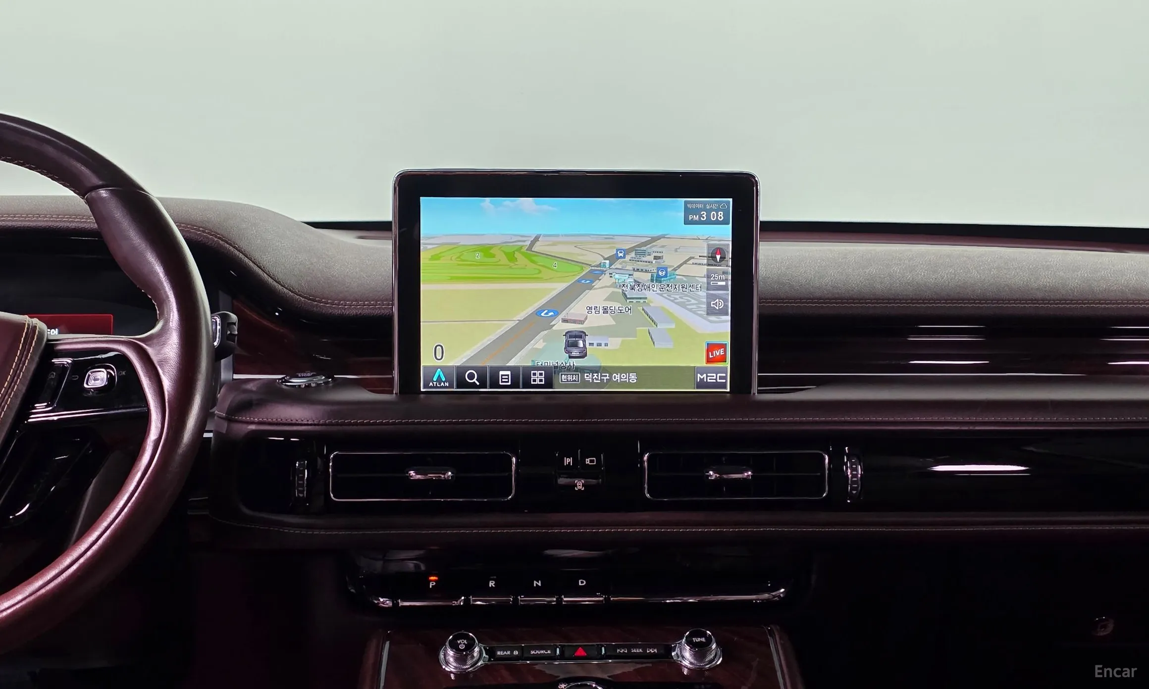 Lincoln Aviator 2nd Generation превью 16