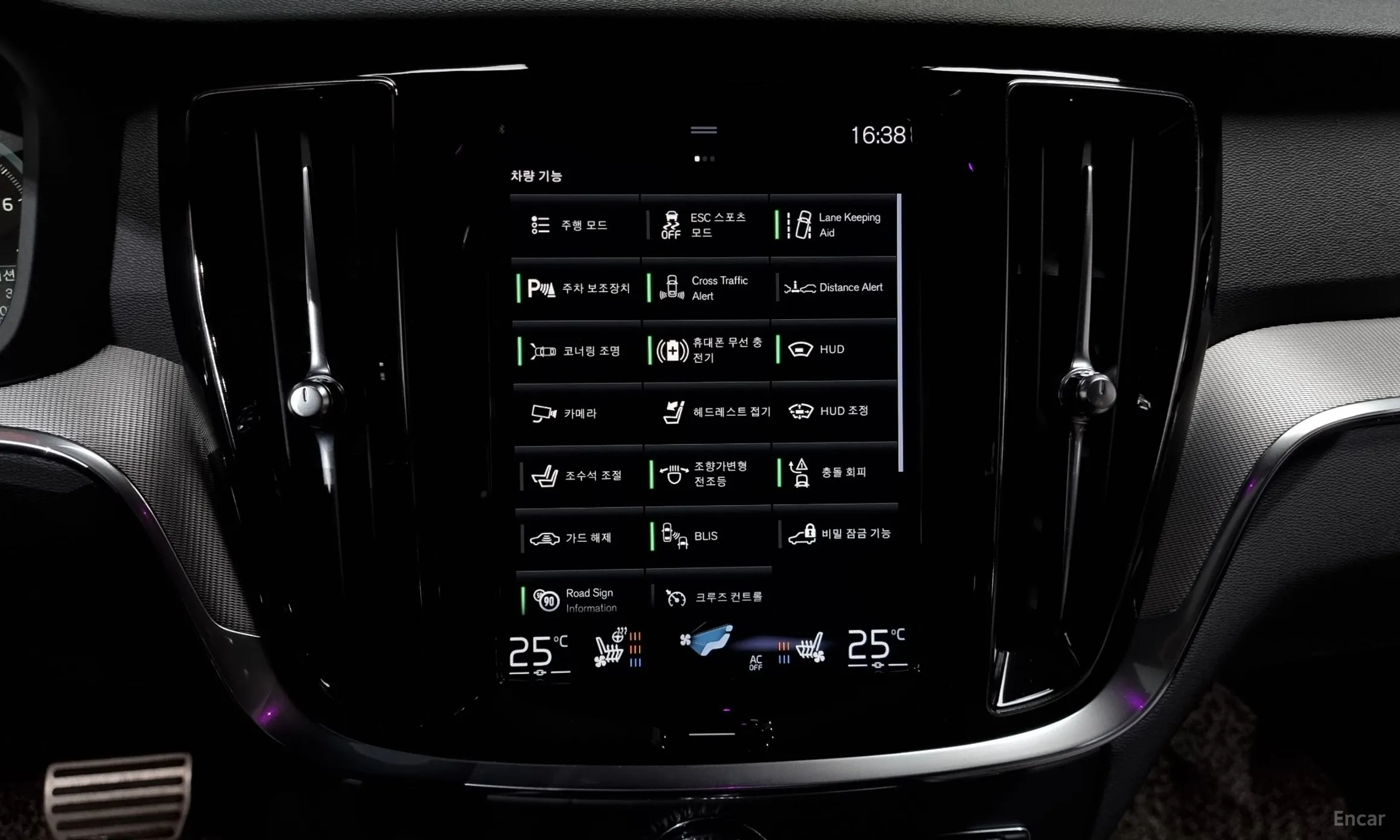 Volvo S60 3rd Generation превью 16