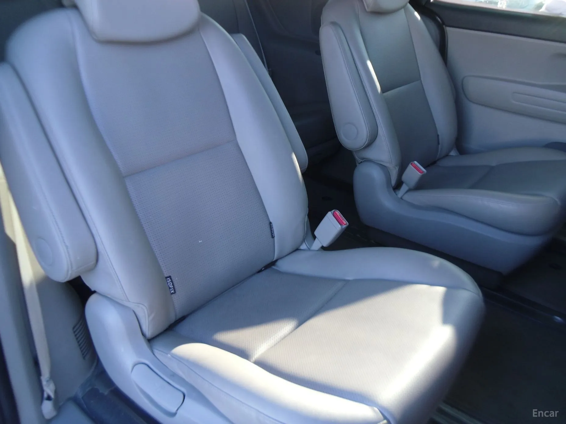 Kia Carnival превью 14