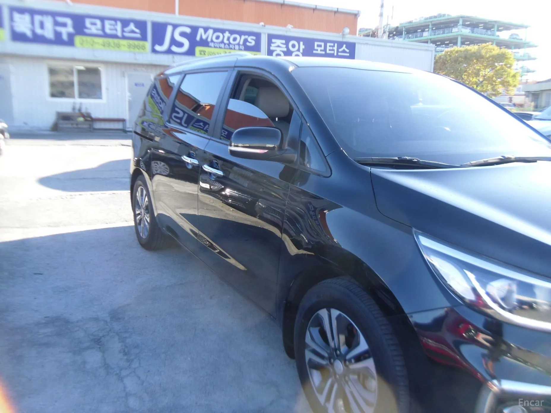 Kia Carnival превью 6