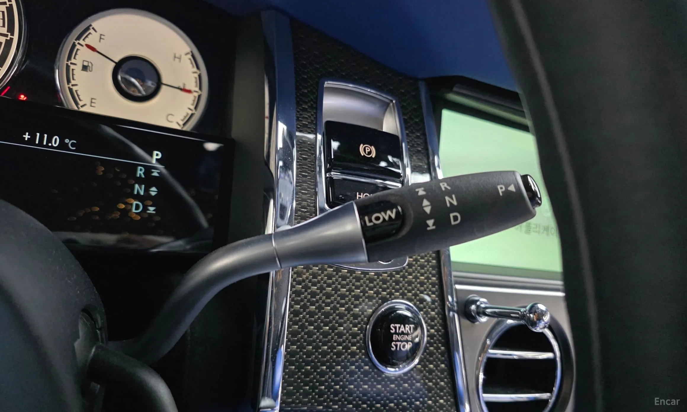 Rolls-Royce Ghost превью 9