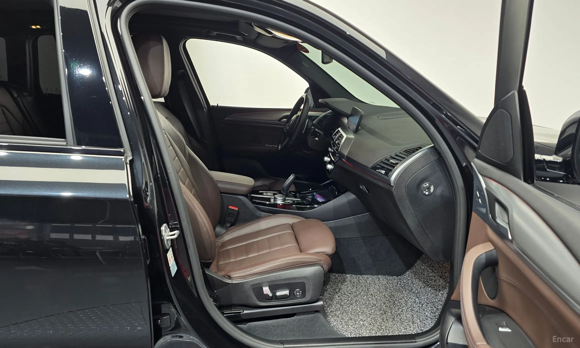 BMW X3 (G01) превью 11