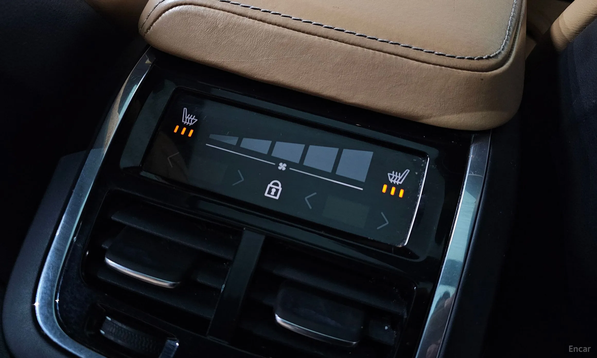 Volvo XC60 Gen 2 превью 19