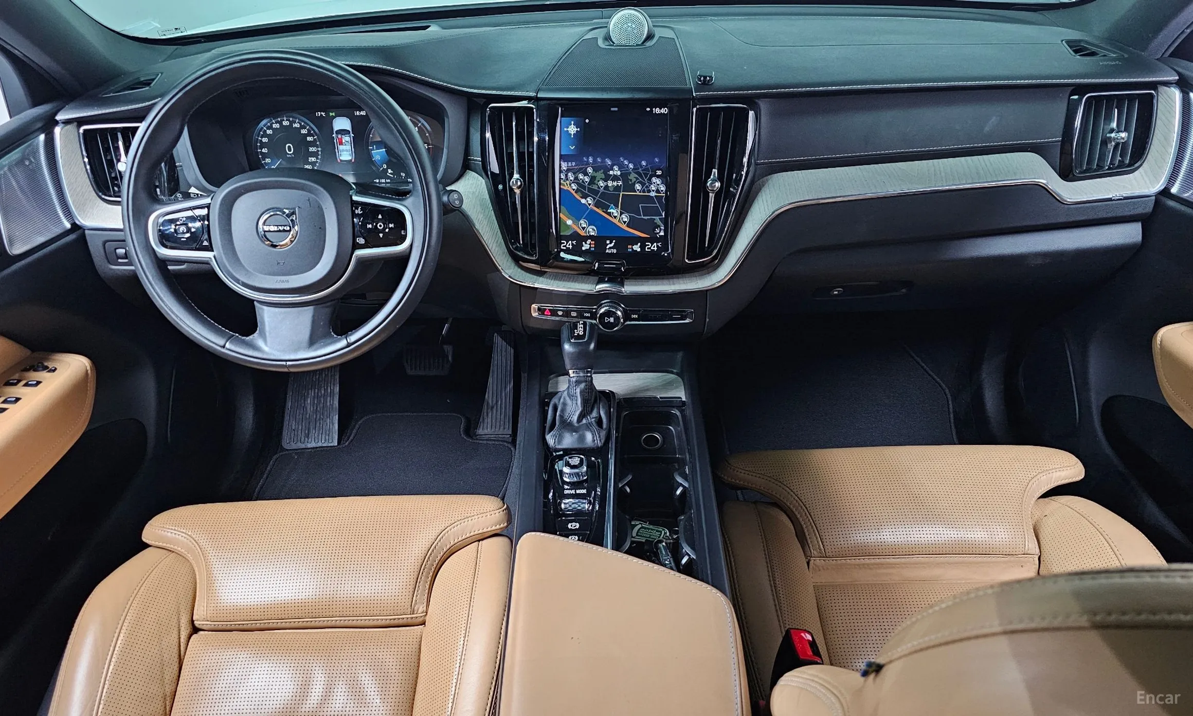 Volvo XC60 Gen 2 превью 7