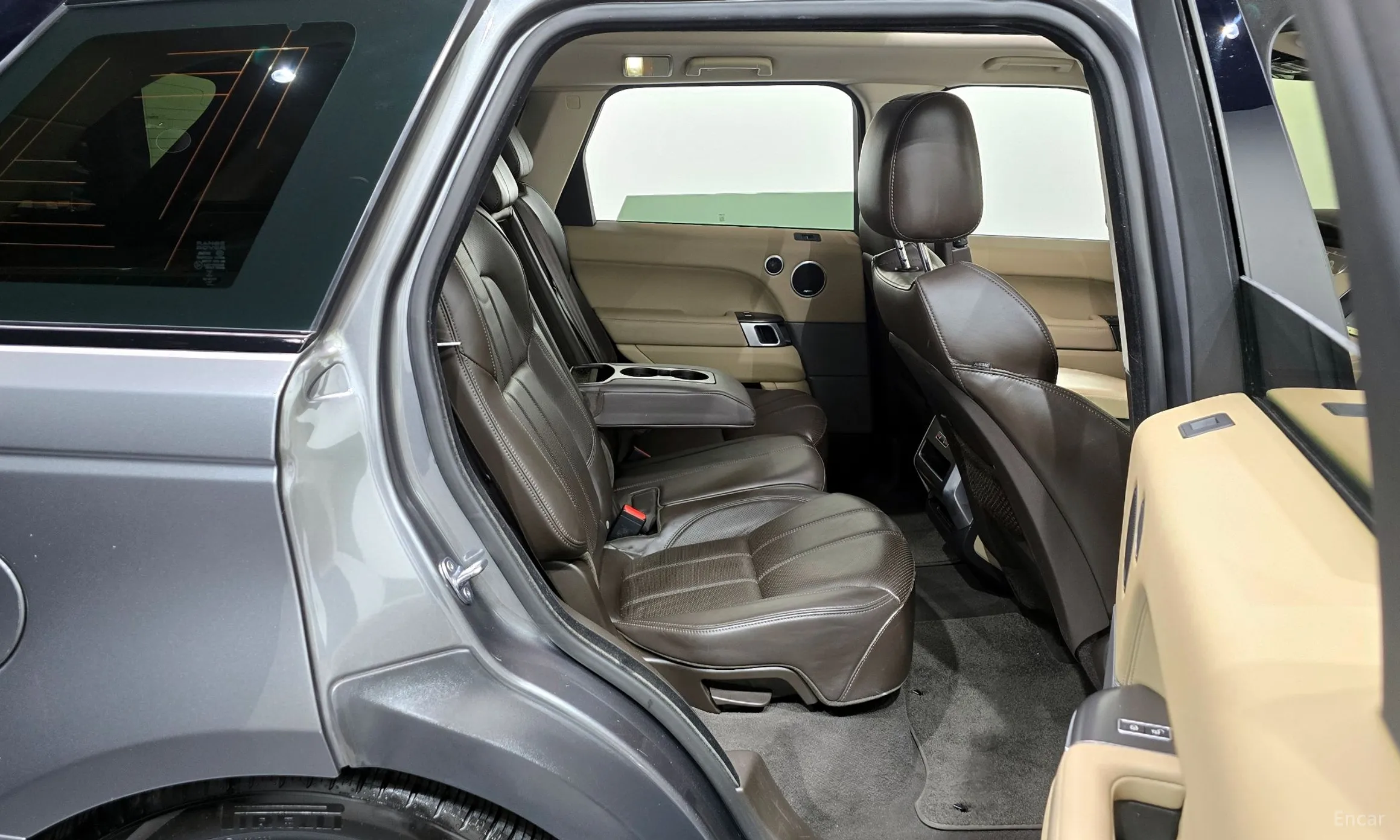 Land Rover Range Rover Sport 2nd Generation превью 12