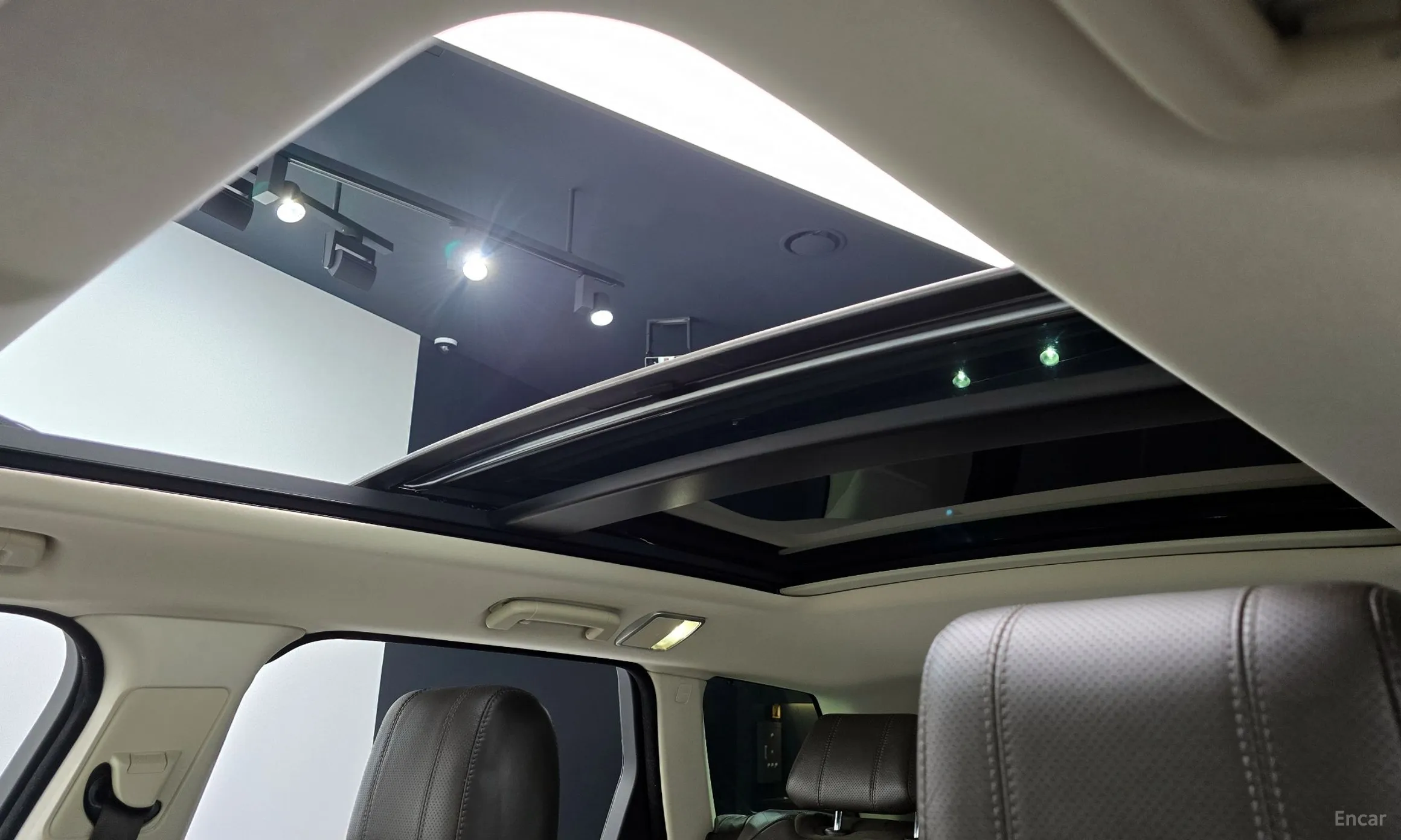 Land Rover Range Rover Sport 2nd Generation превью 18