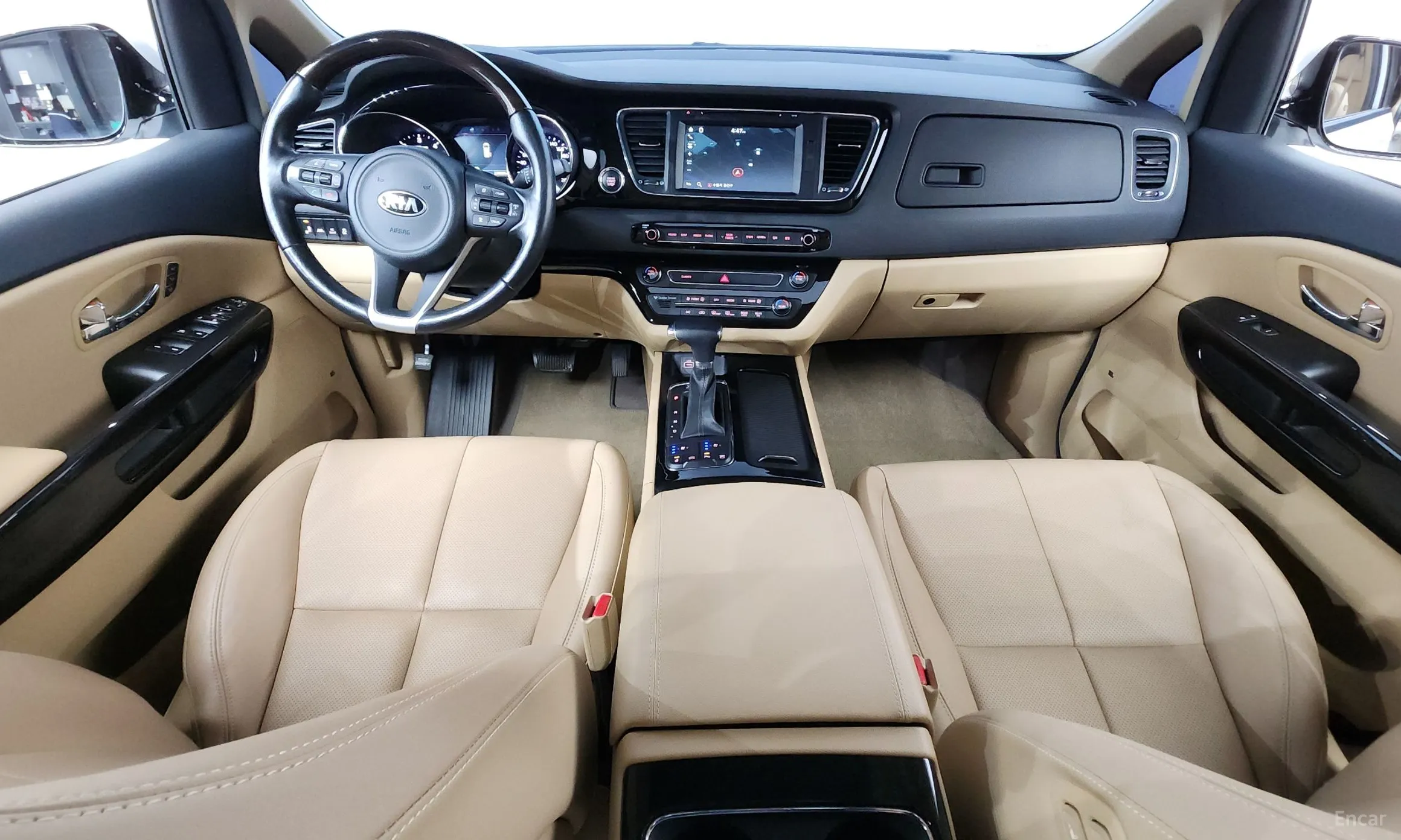 Kia Carnival превью 7