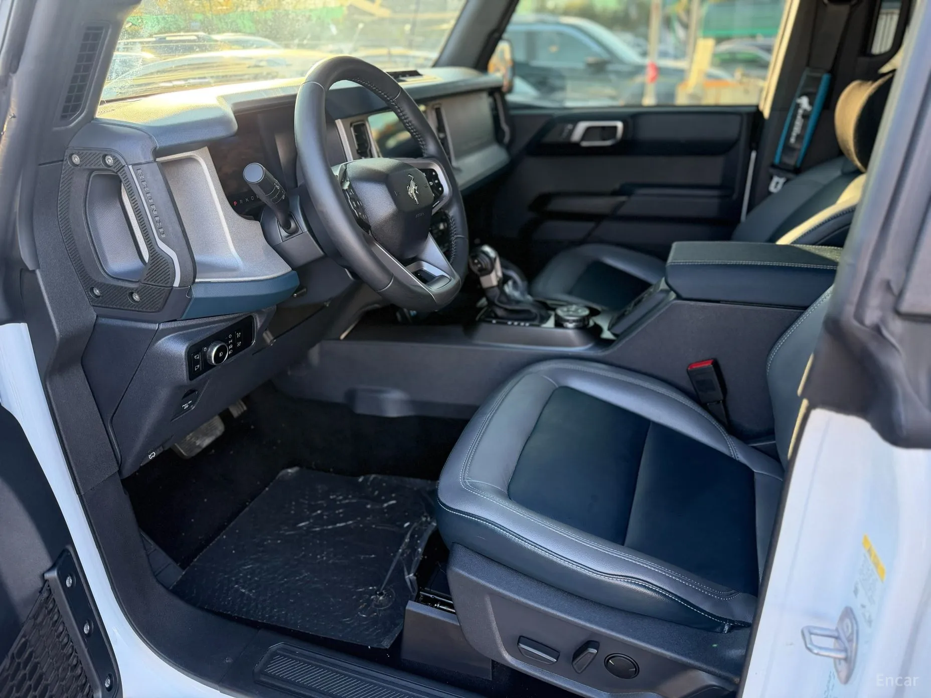 Ford Bronco 6th Generation превью 7