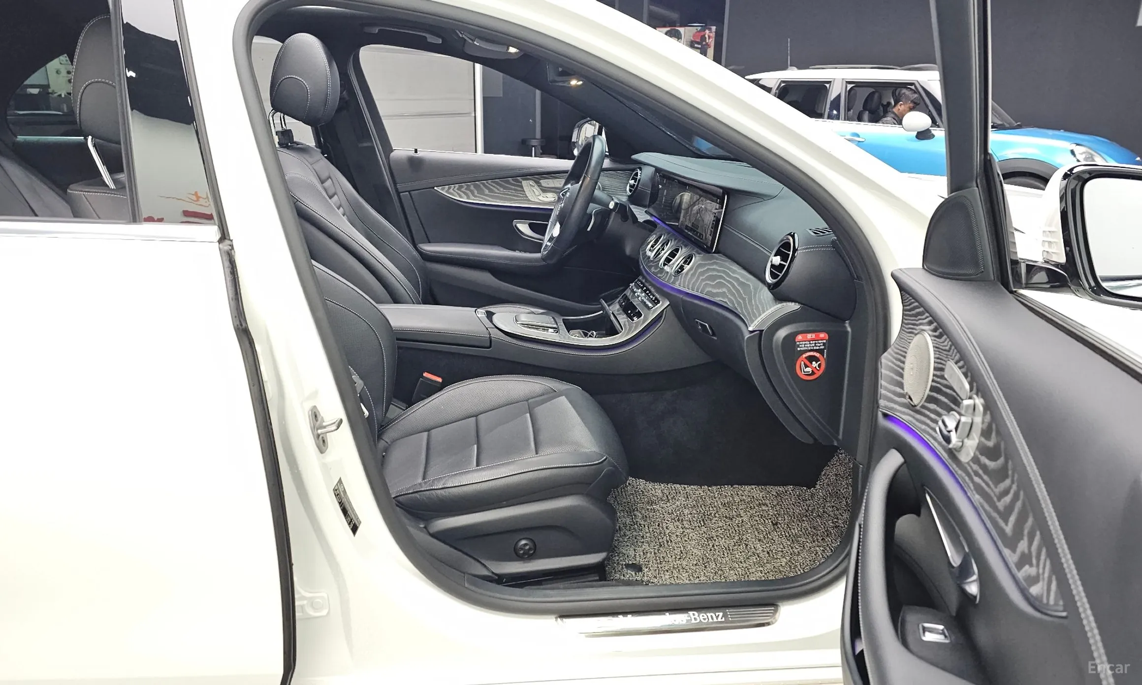 Mercedes Benz E-Class W213 превью 11
