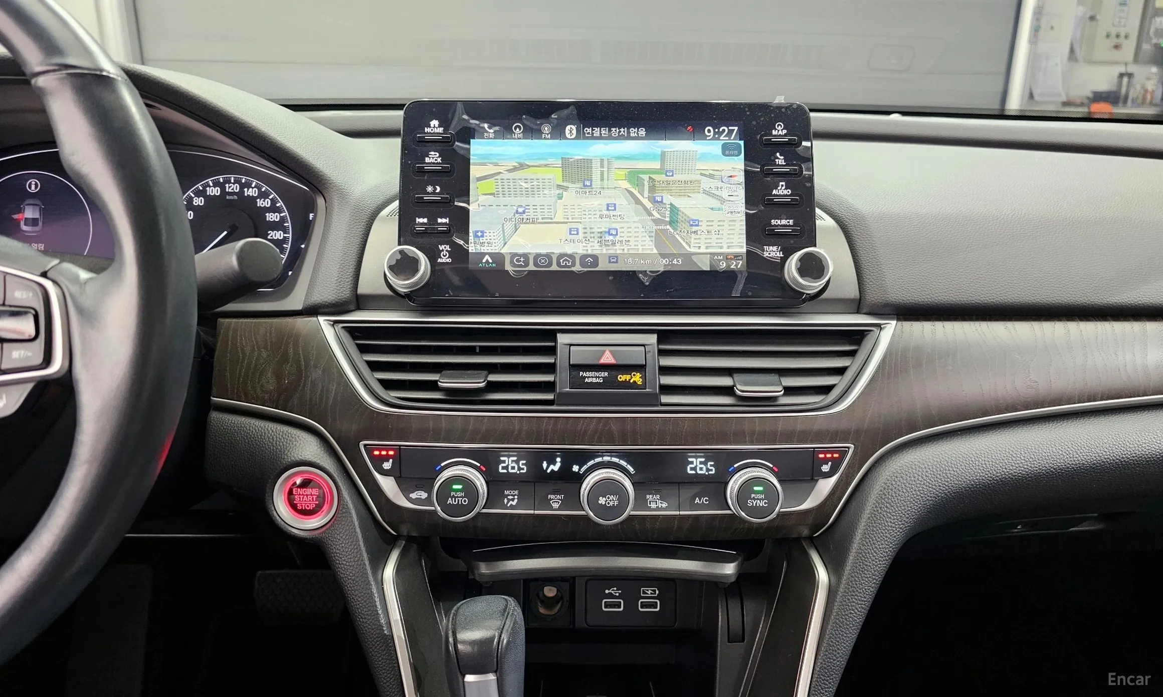 Honda Accord 10th Generation превью 17