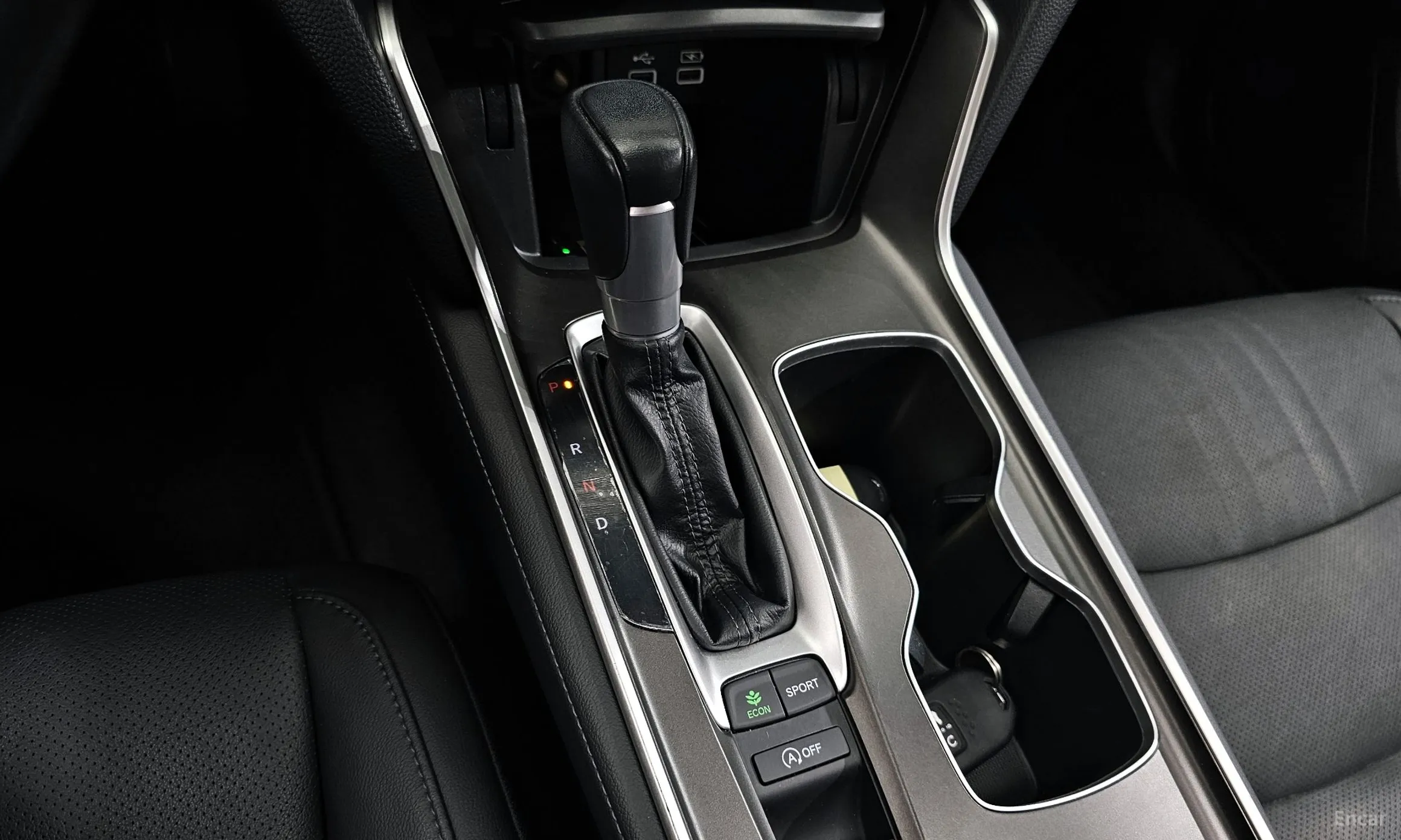 Honda Accord 10th Generation превью 9