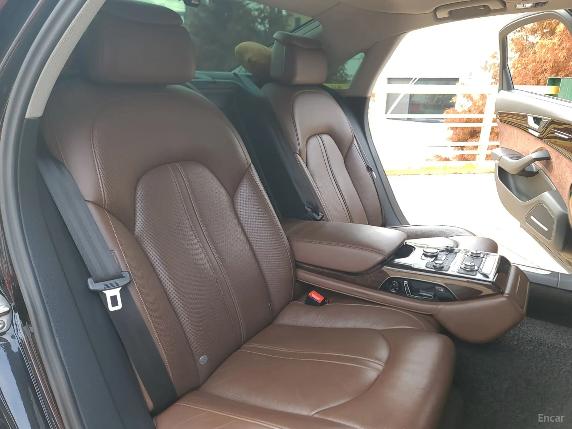 Audi New A8 превью 11