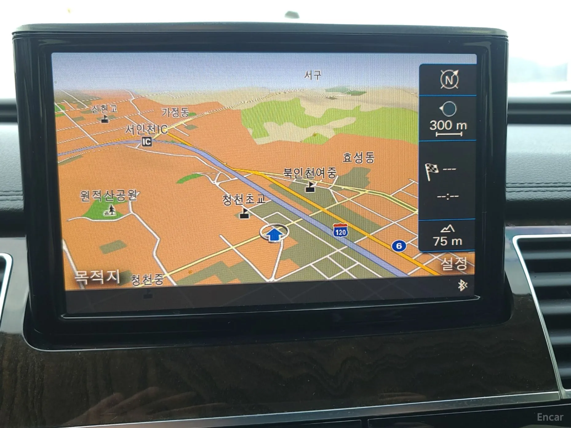 Audi New A8 превью 14