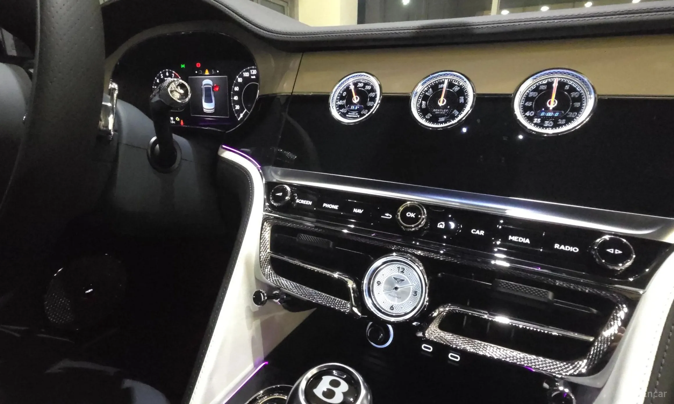 Bentley Flying Spur 4th Generation превью 10