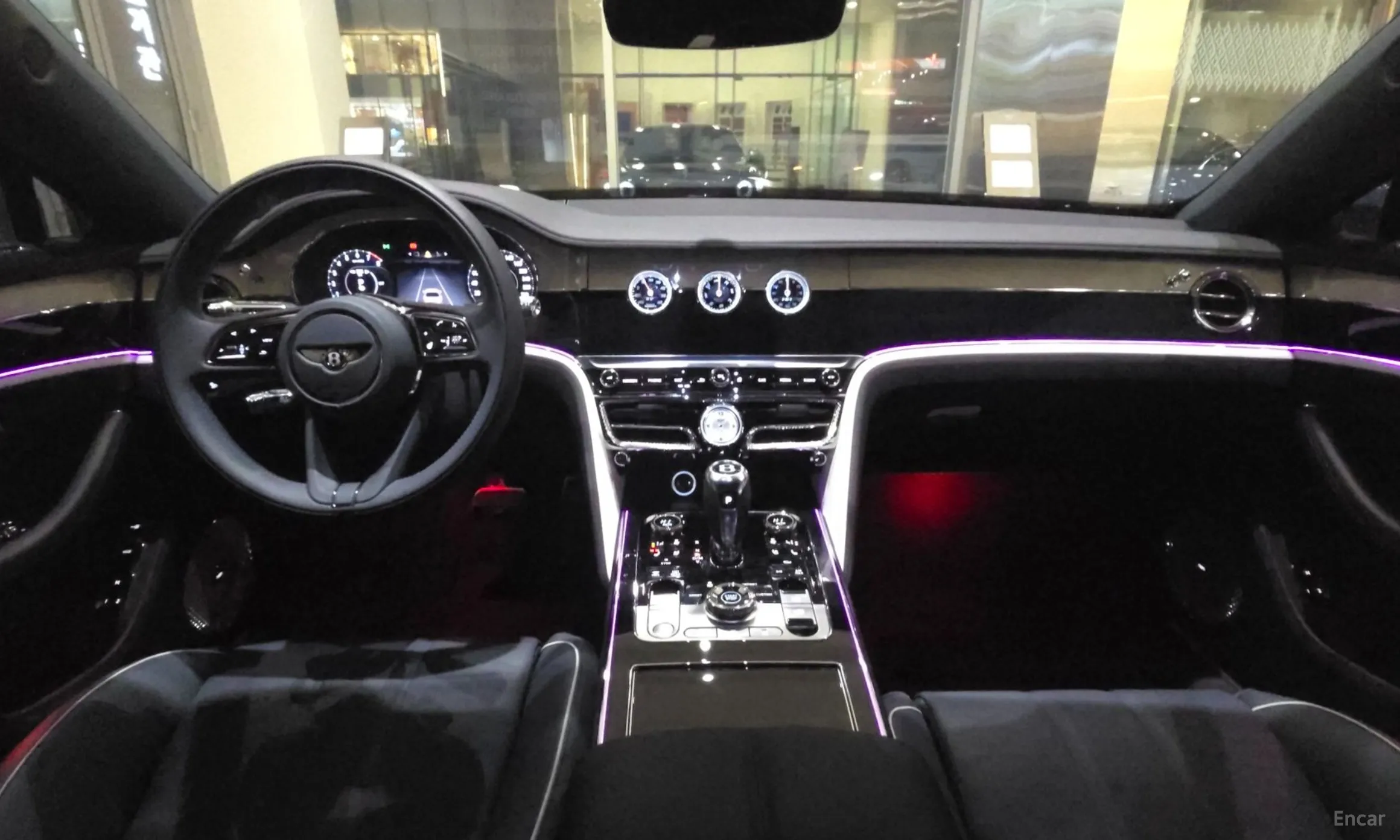 Bentley Flying Spur 4th Generation превью 9
