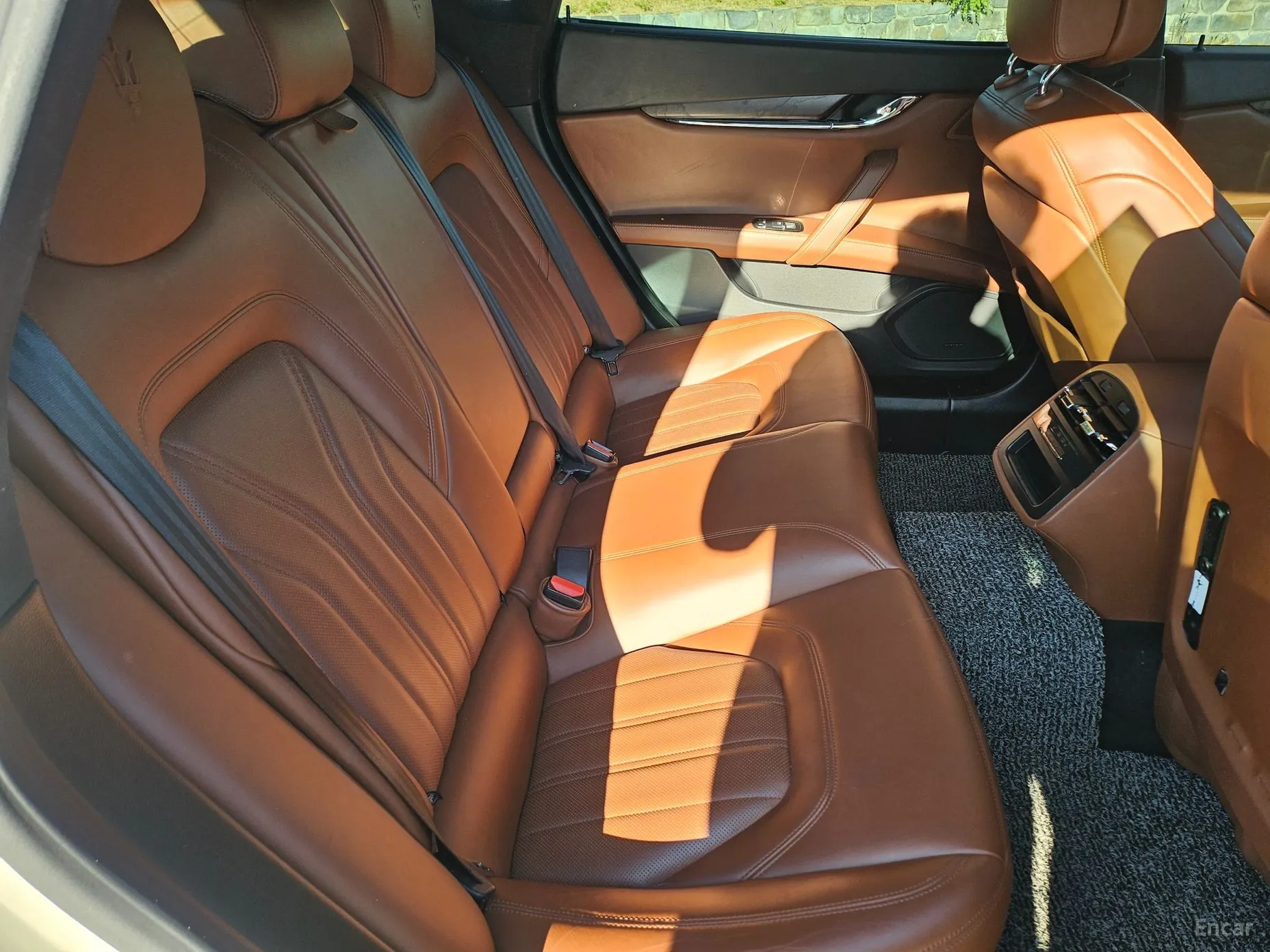 Maserati Quattroporte превью 14