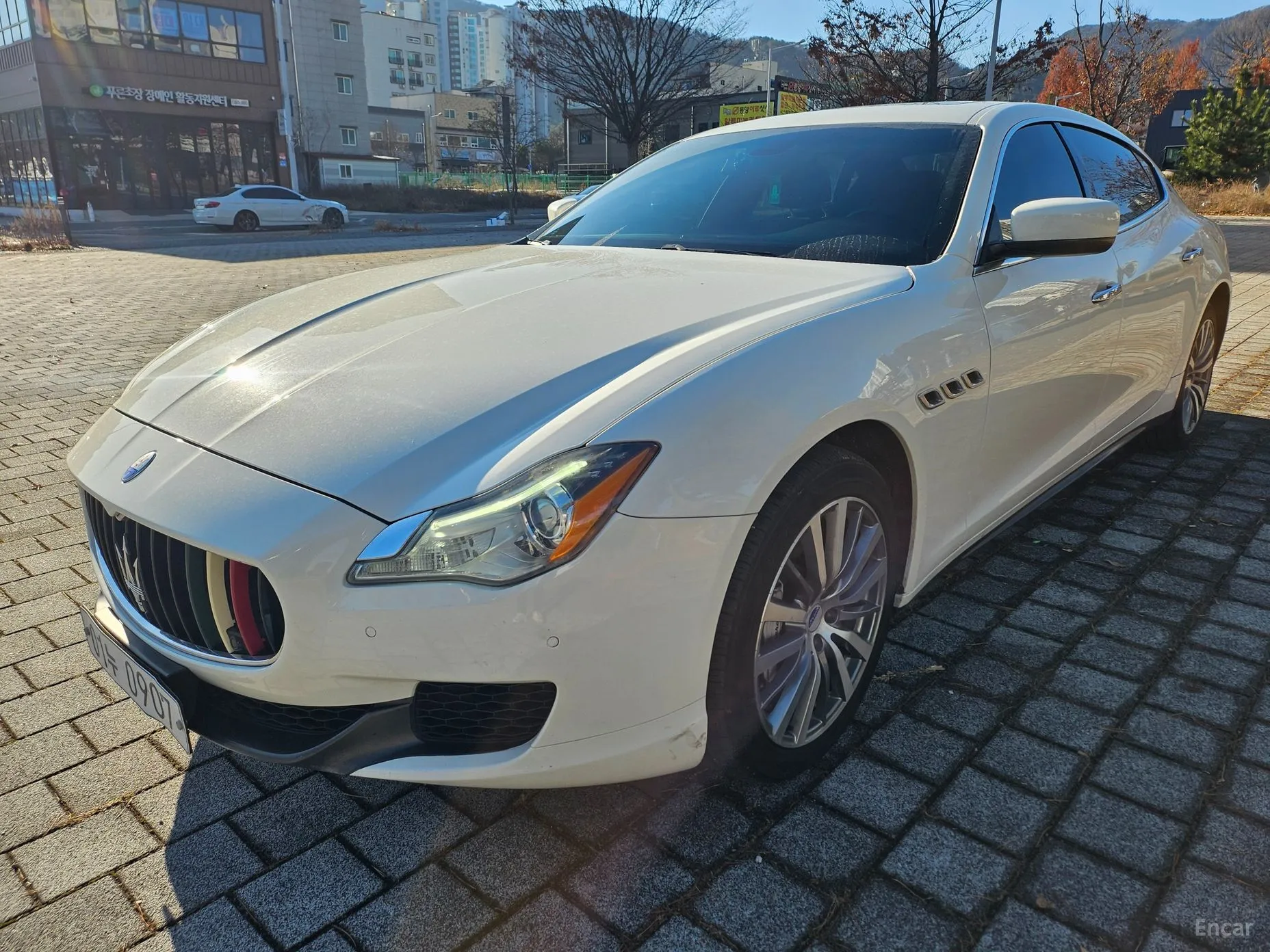 Maserati Quattroporte превью 2