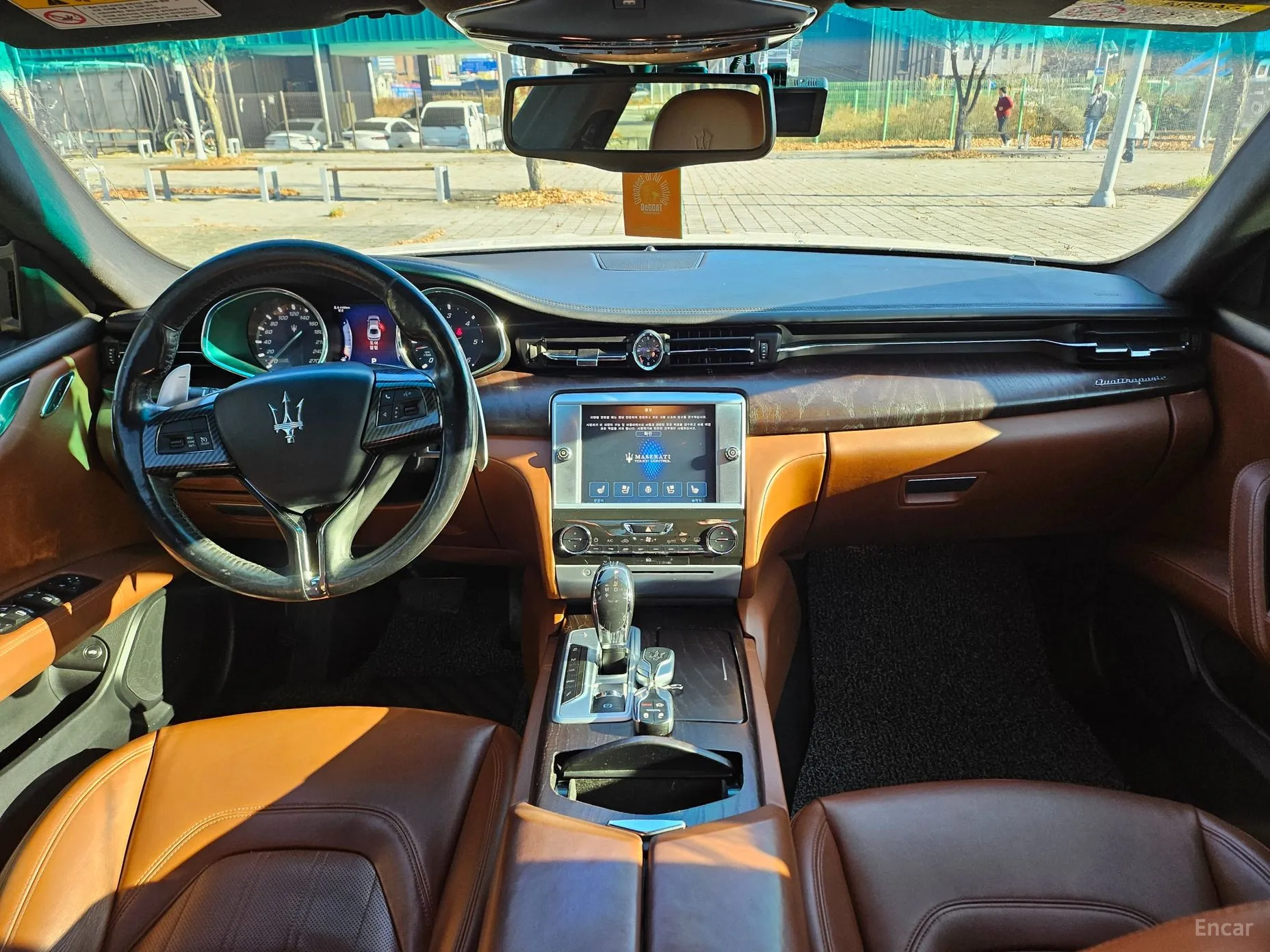 Maserati Quattroporte превью 16