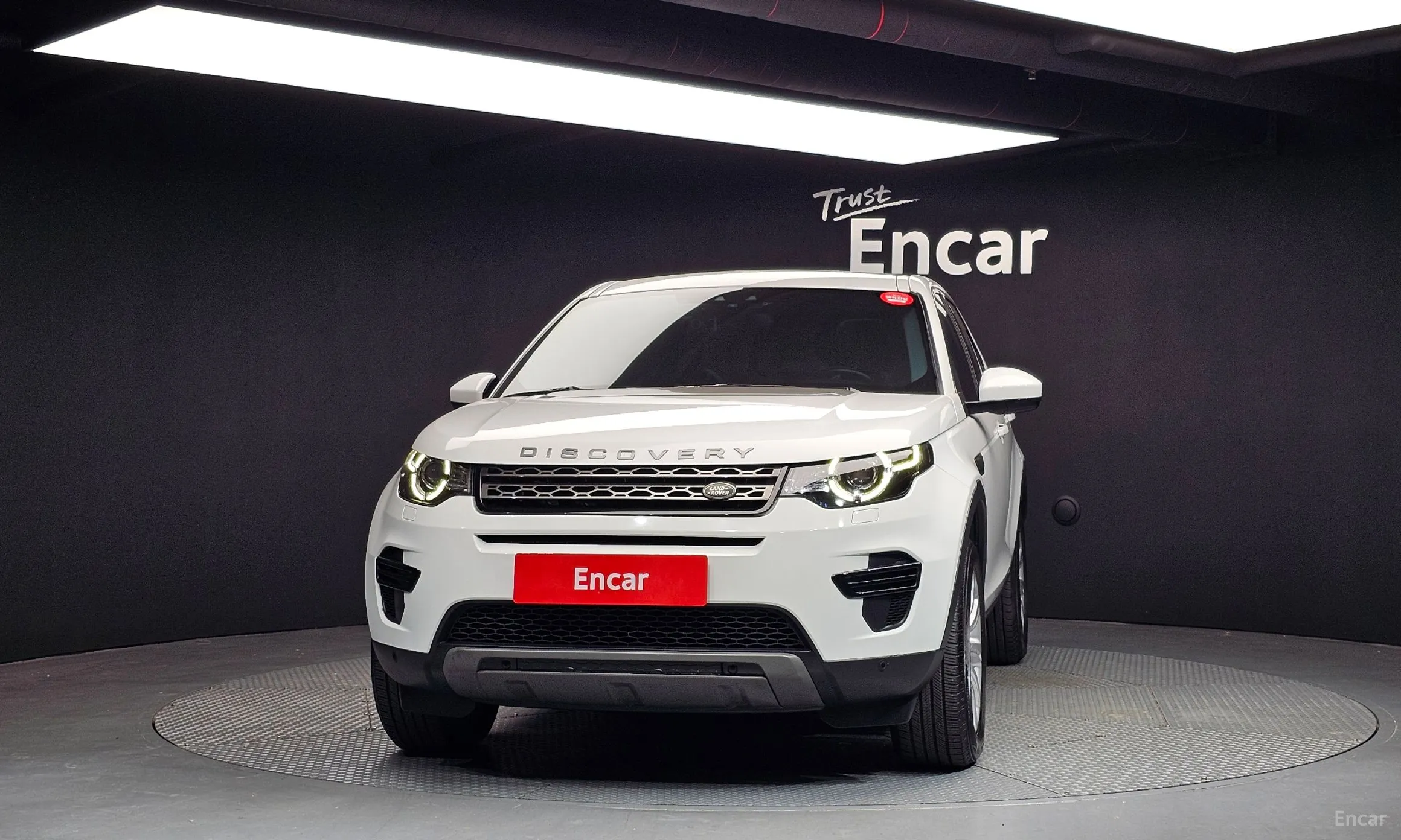 Land Rover Discovery Sports превью 3