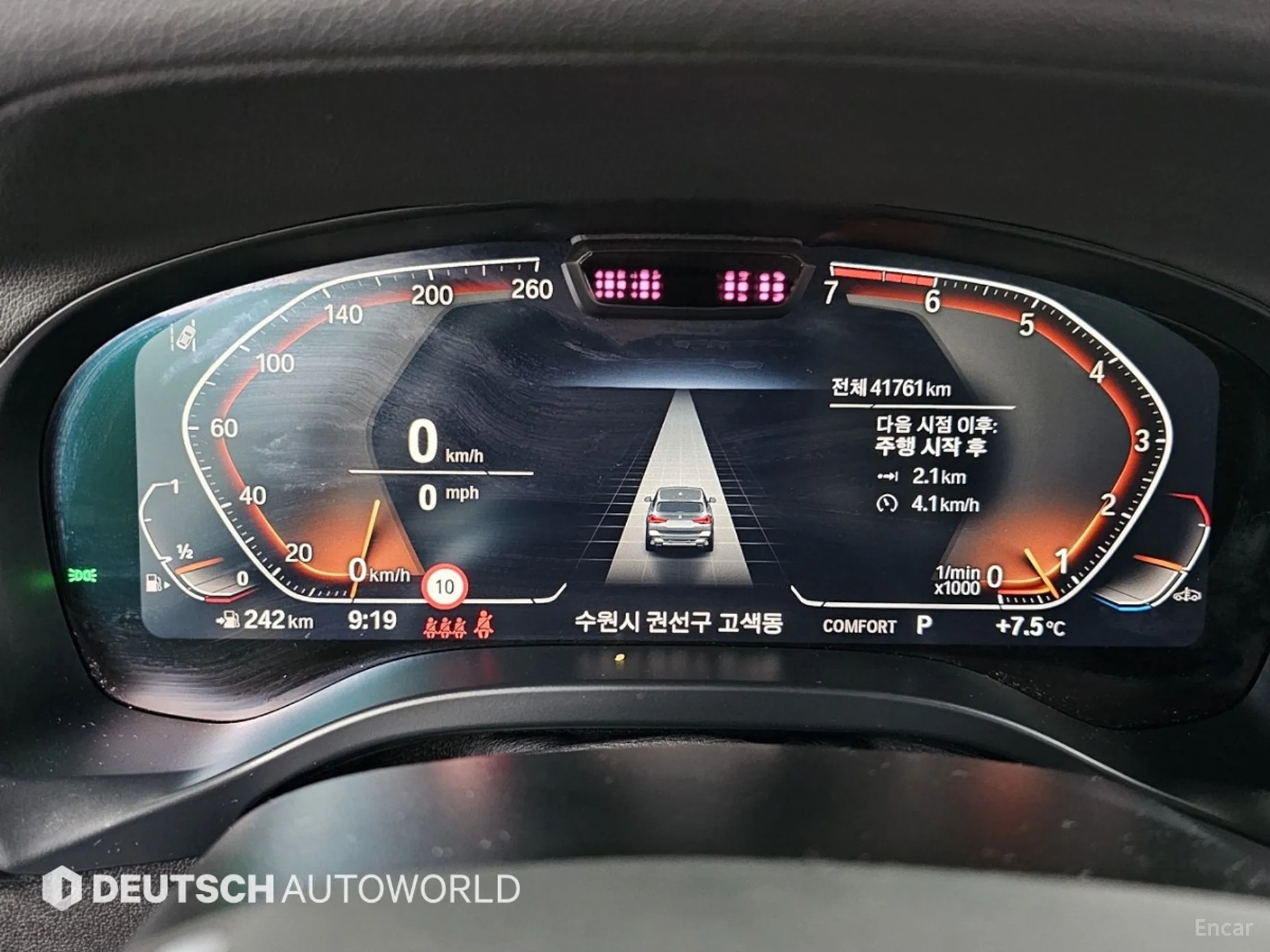 BMW X3 (G01) превью 8