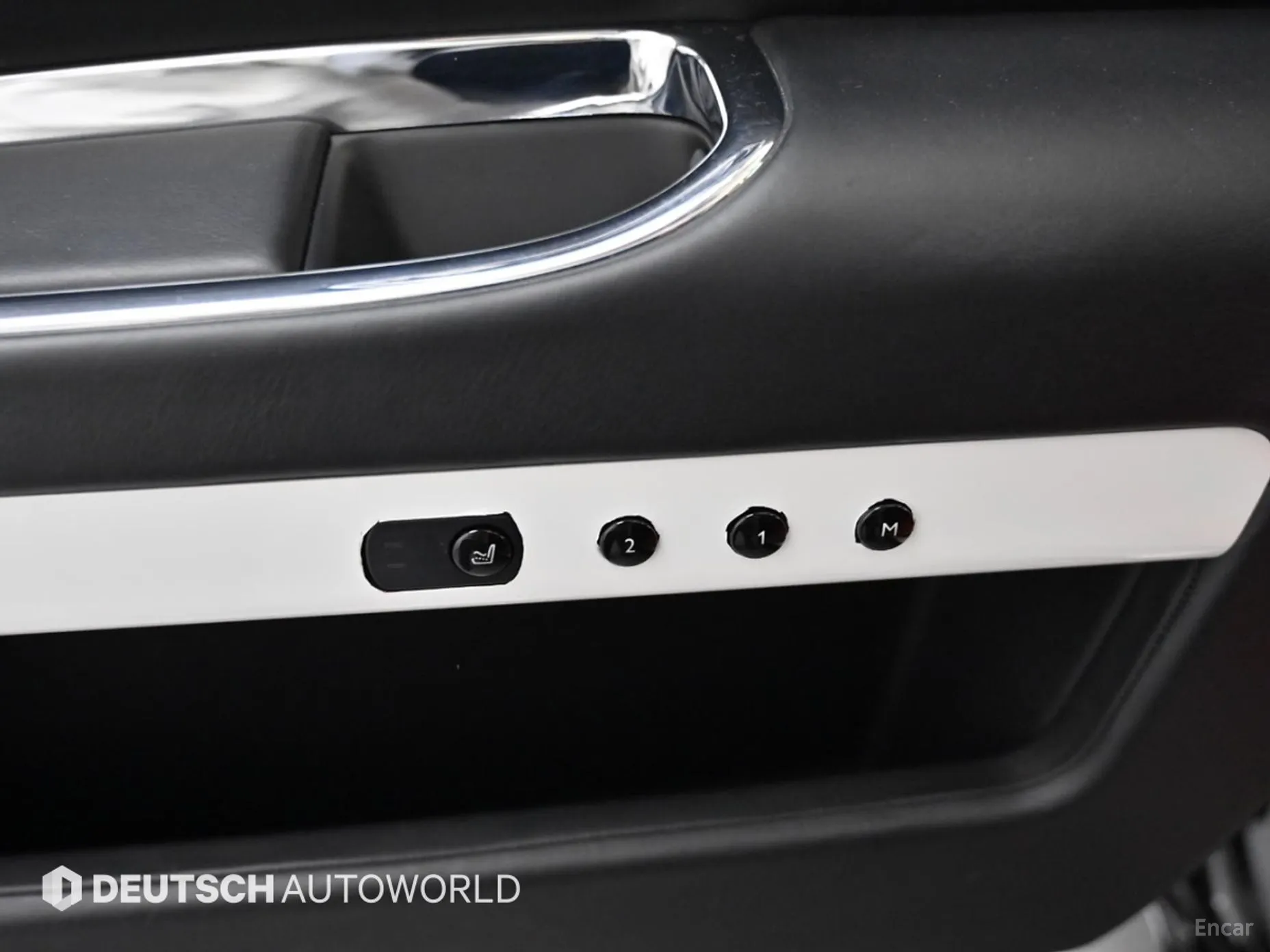 Rolls-Royce Ghost превью 17